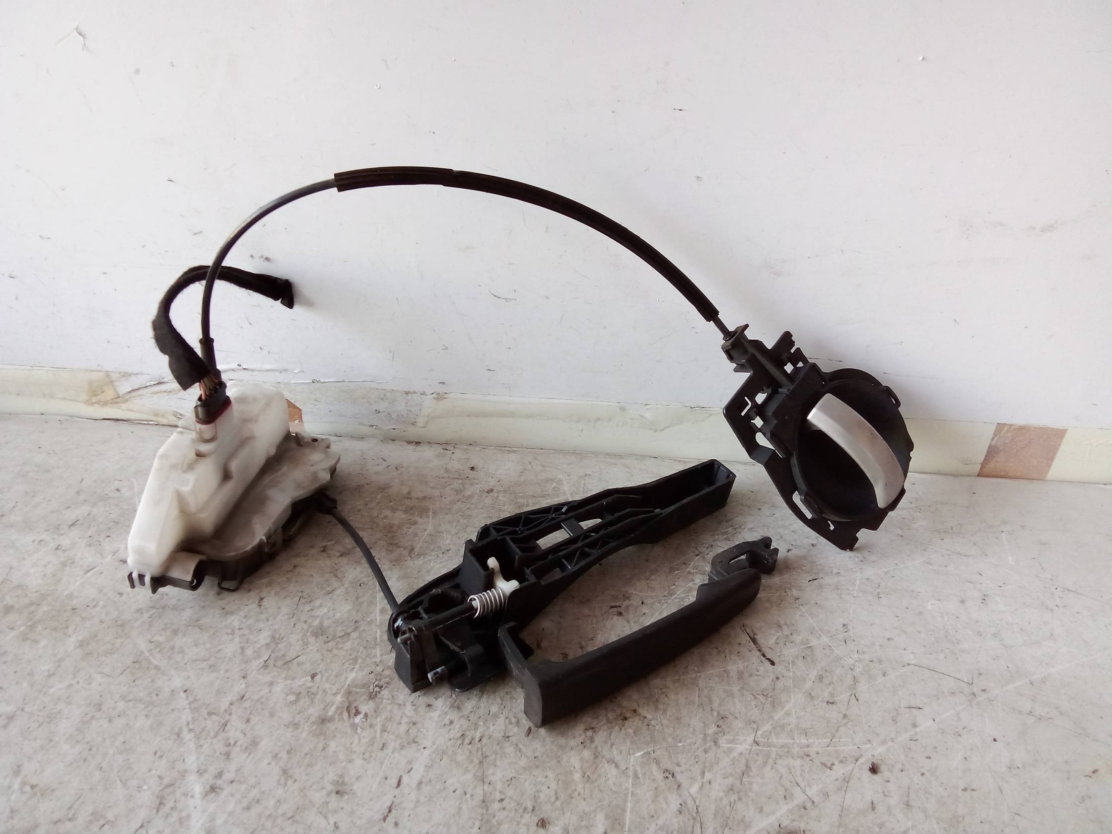 Serratura porta ant. dx.