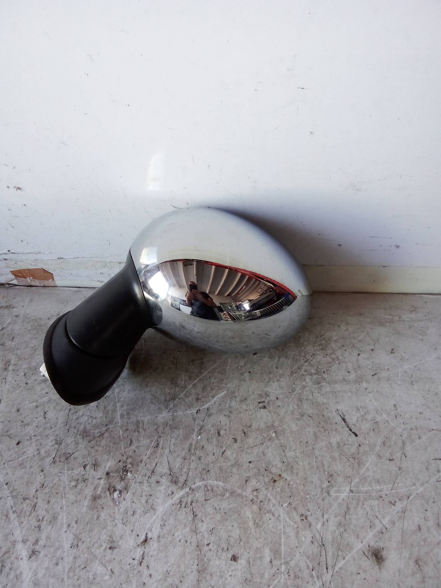 Retrovisore est. regolaz. elettr. sx.