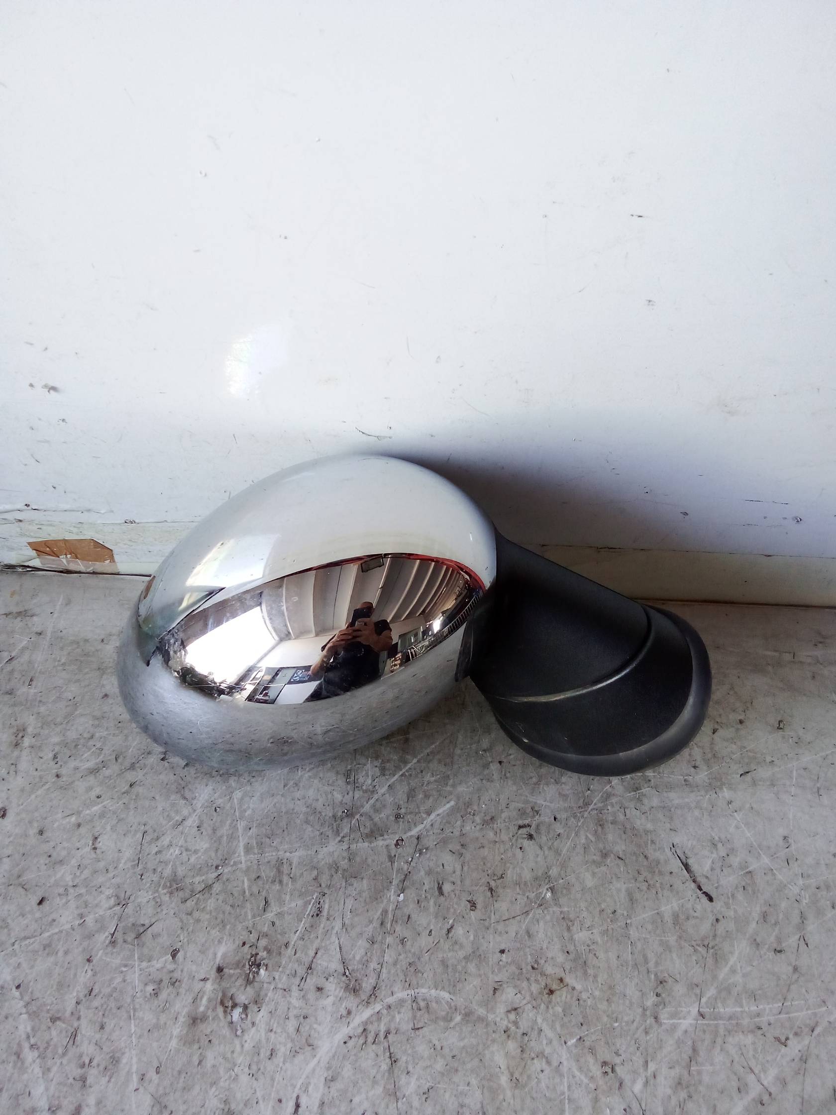 Retrovisore est. regolaz. elettr. dx.