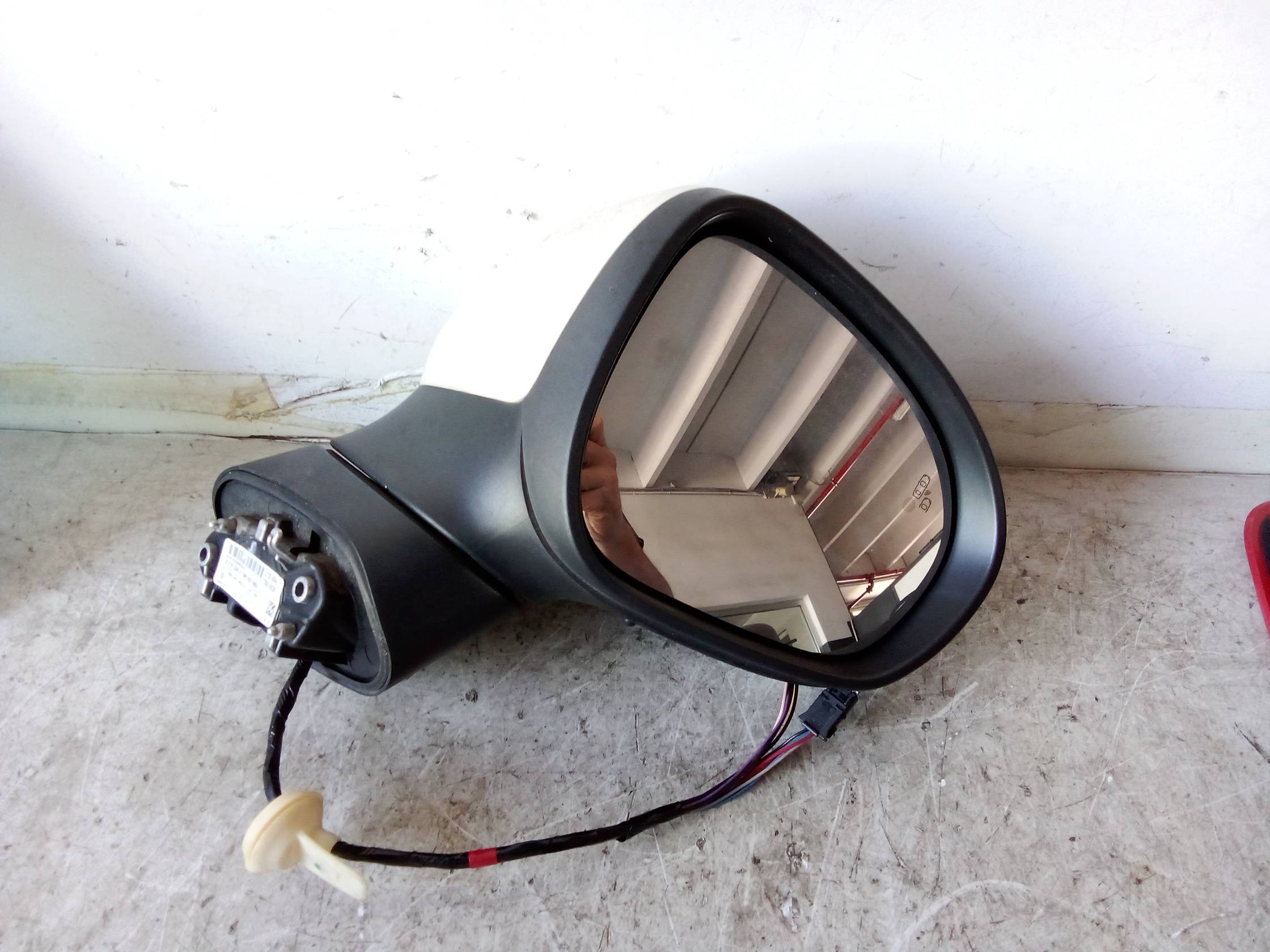 Retrovisore est. regolaz. elettr. dx.