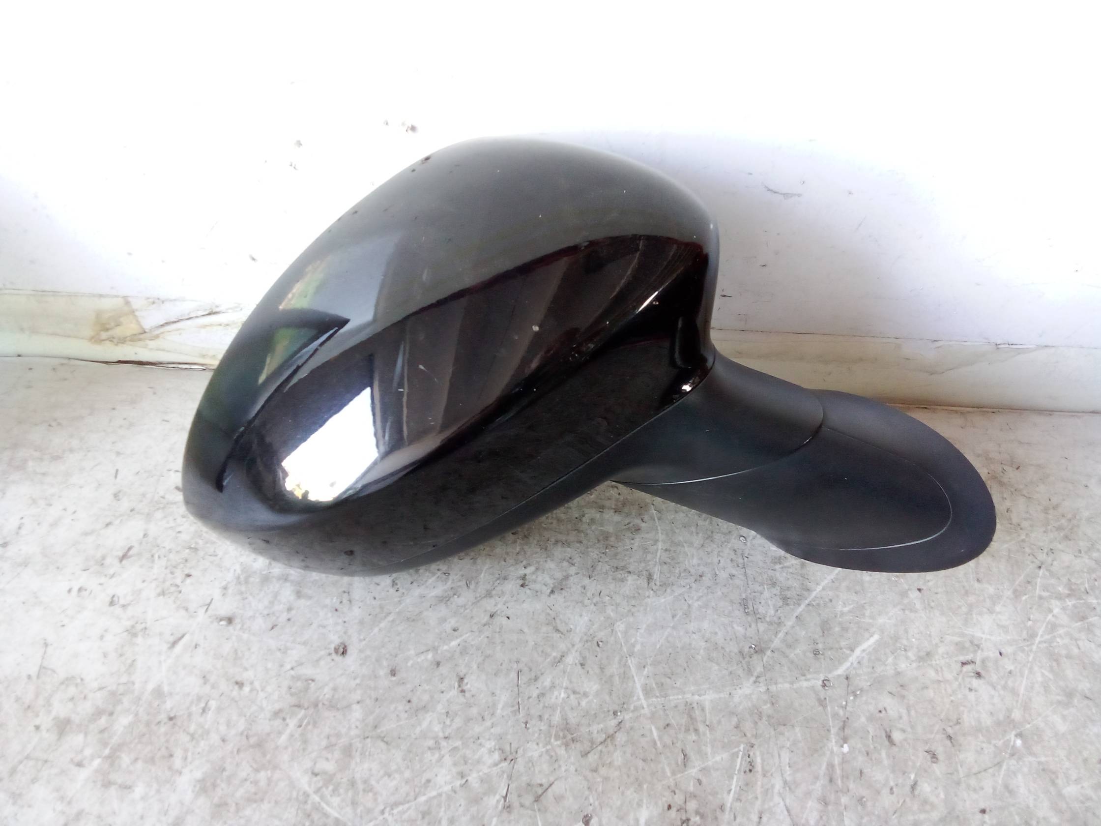 Retrovisore est. dx.