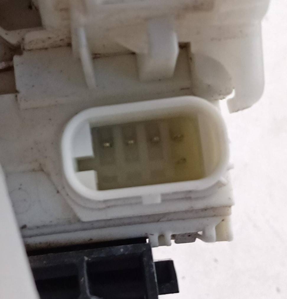 Serratura porta ant. sx.