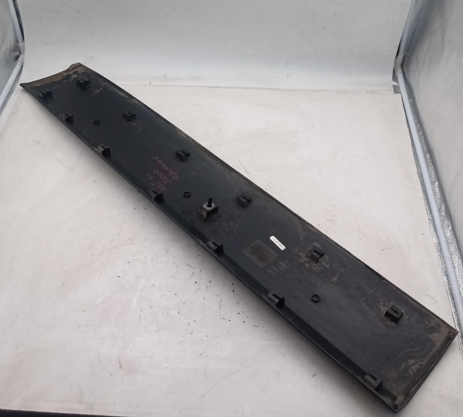 Modanatura porta ant. sx.