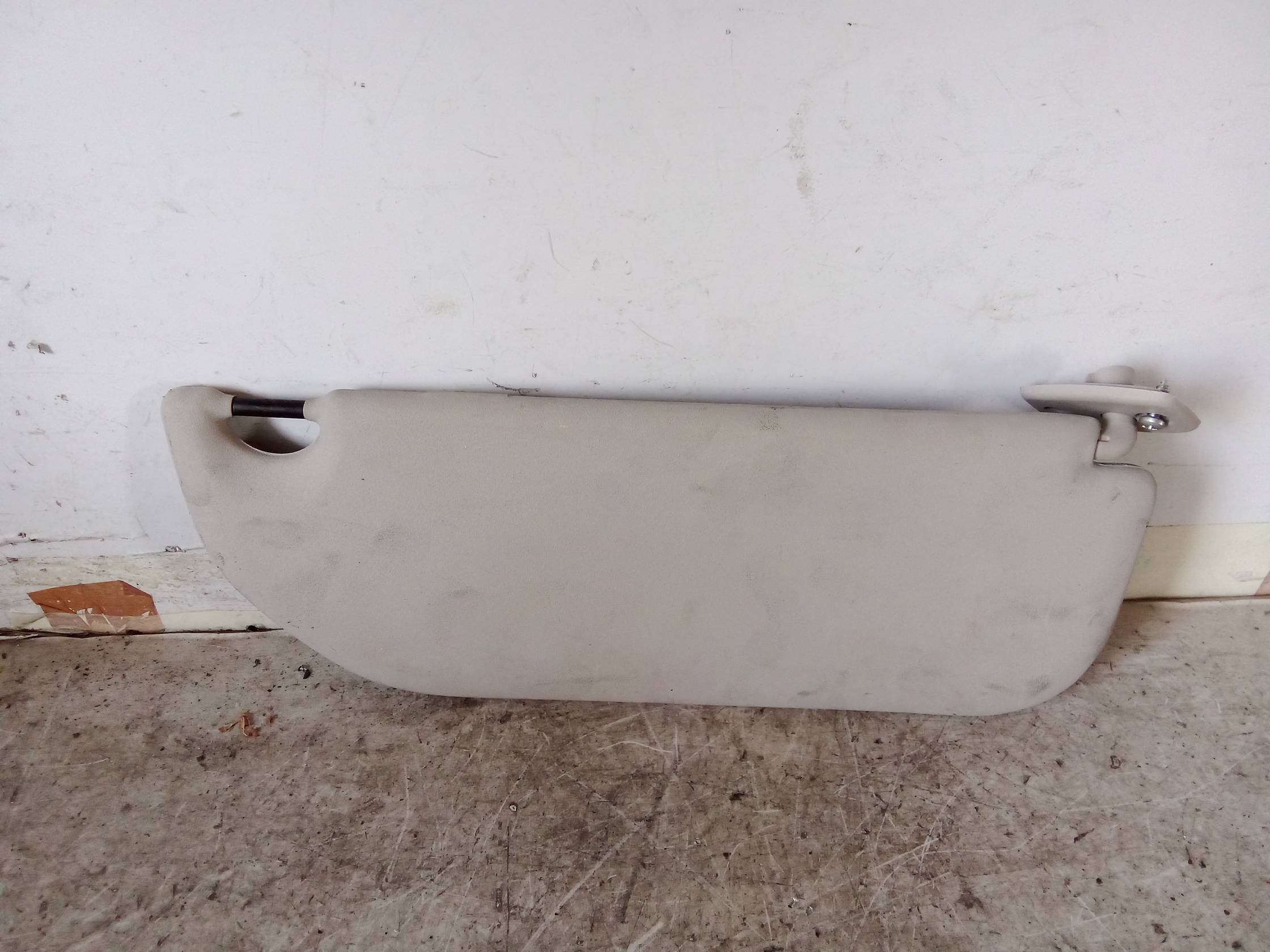 Aletta parasole parabrezza sx.