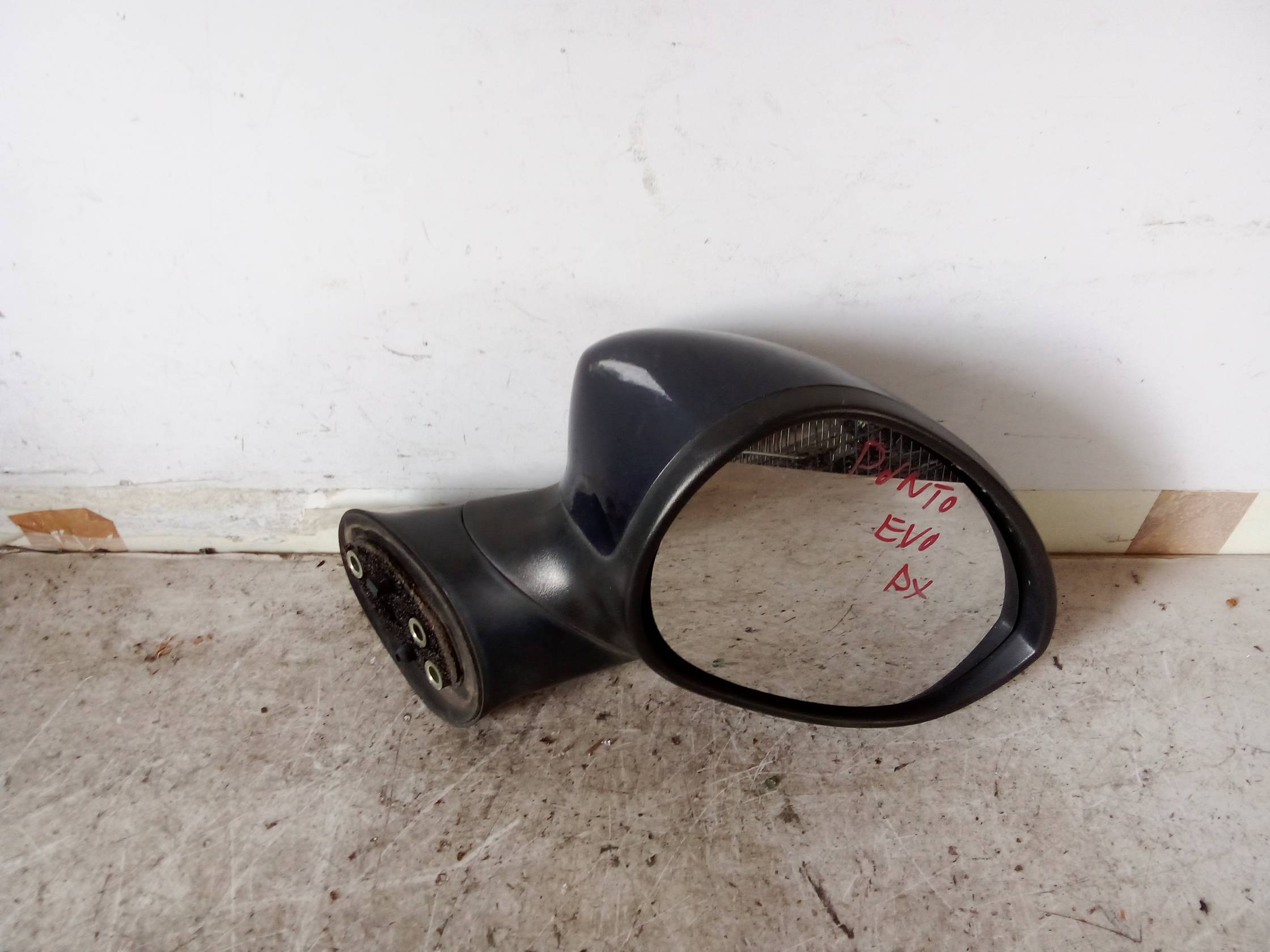 Retrovisore est. dx.