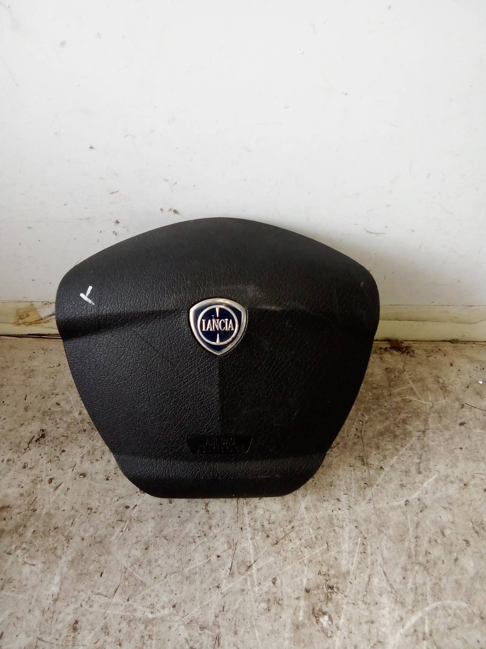 Dispositivo airbag lato guida