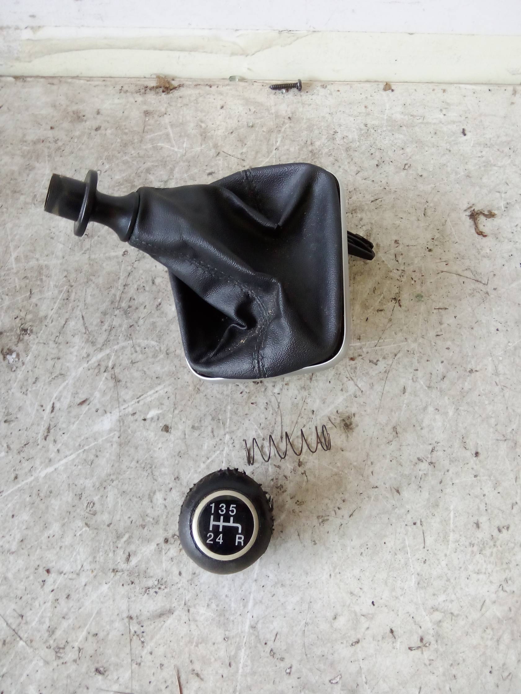 Cuffia con pomello cambio