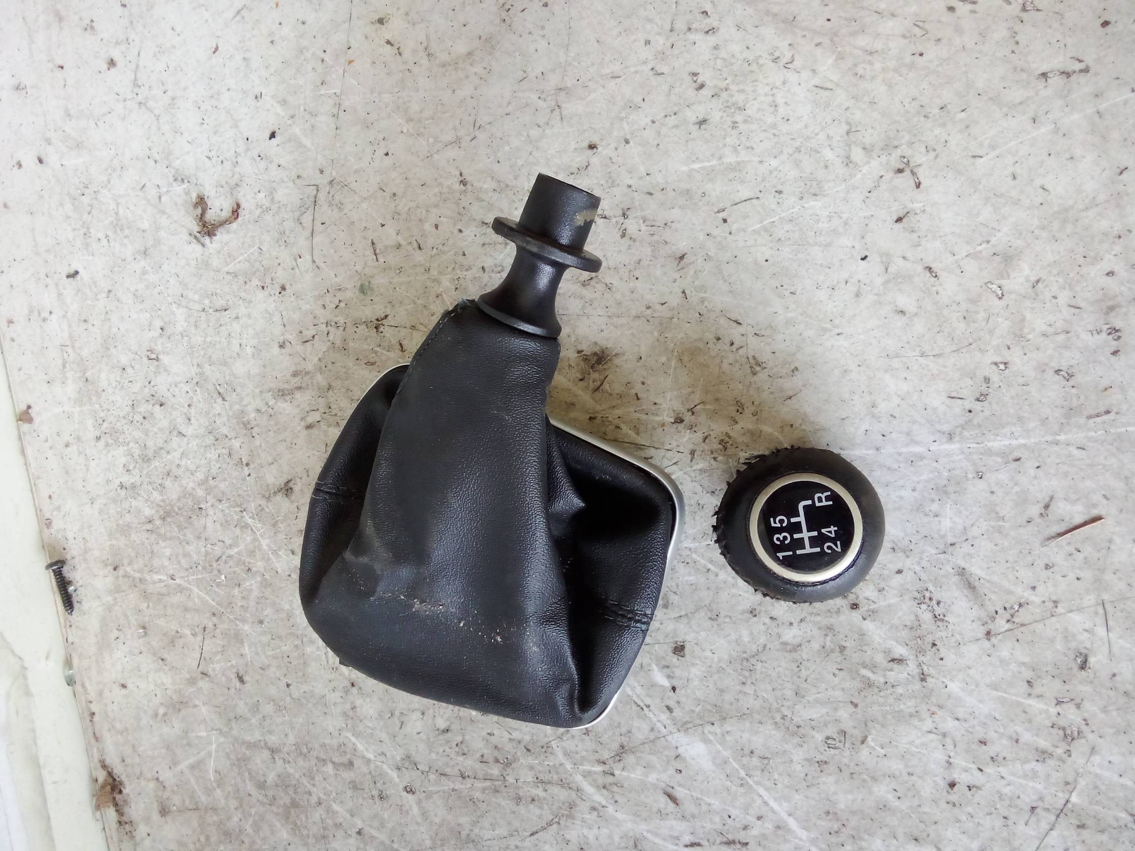 Cuffia con pomello cambio