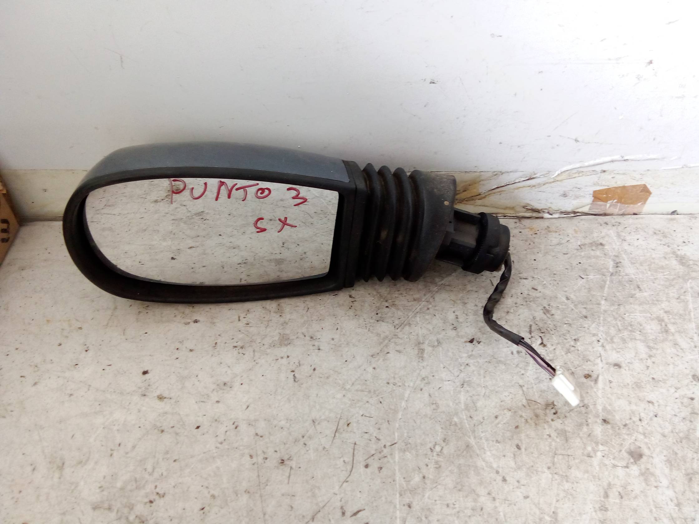 Retrovisore est. regolaz. elettr. sx.