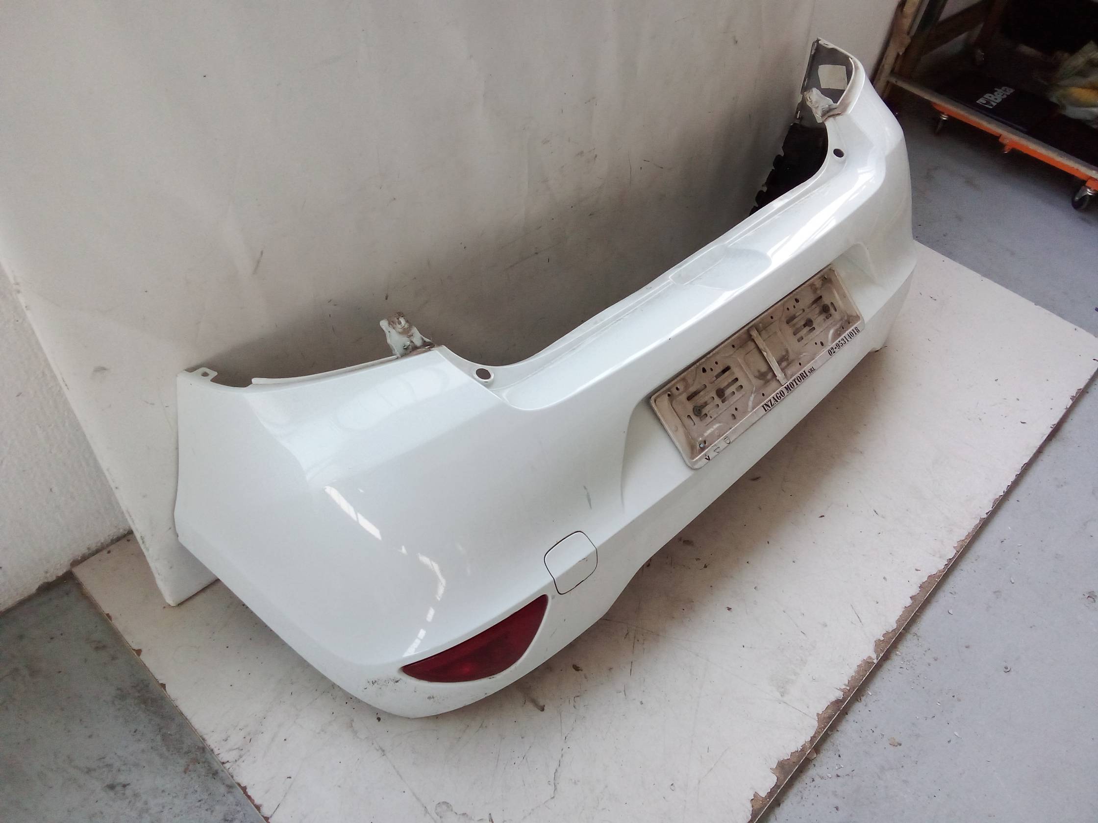 Paraurti post. Paraurti post.