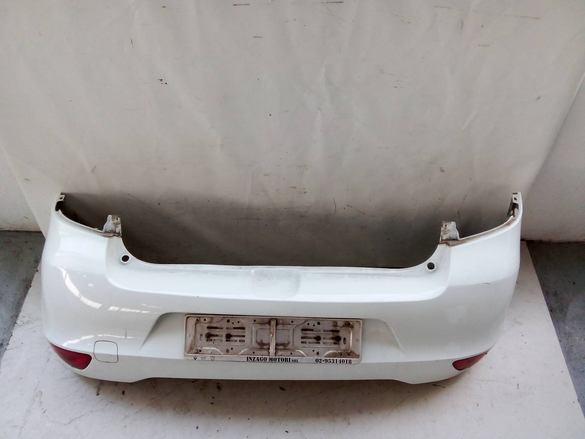 Paraurti post. Paraurti post.