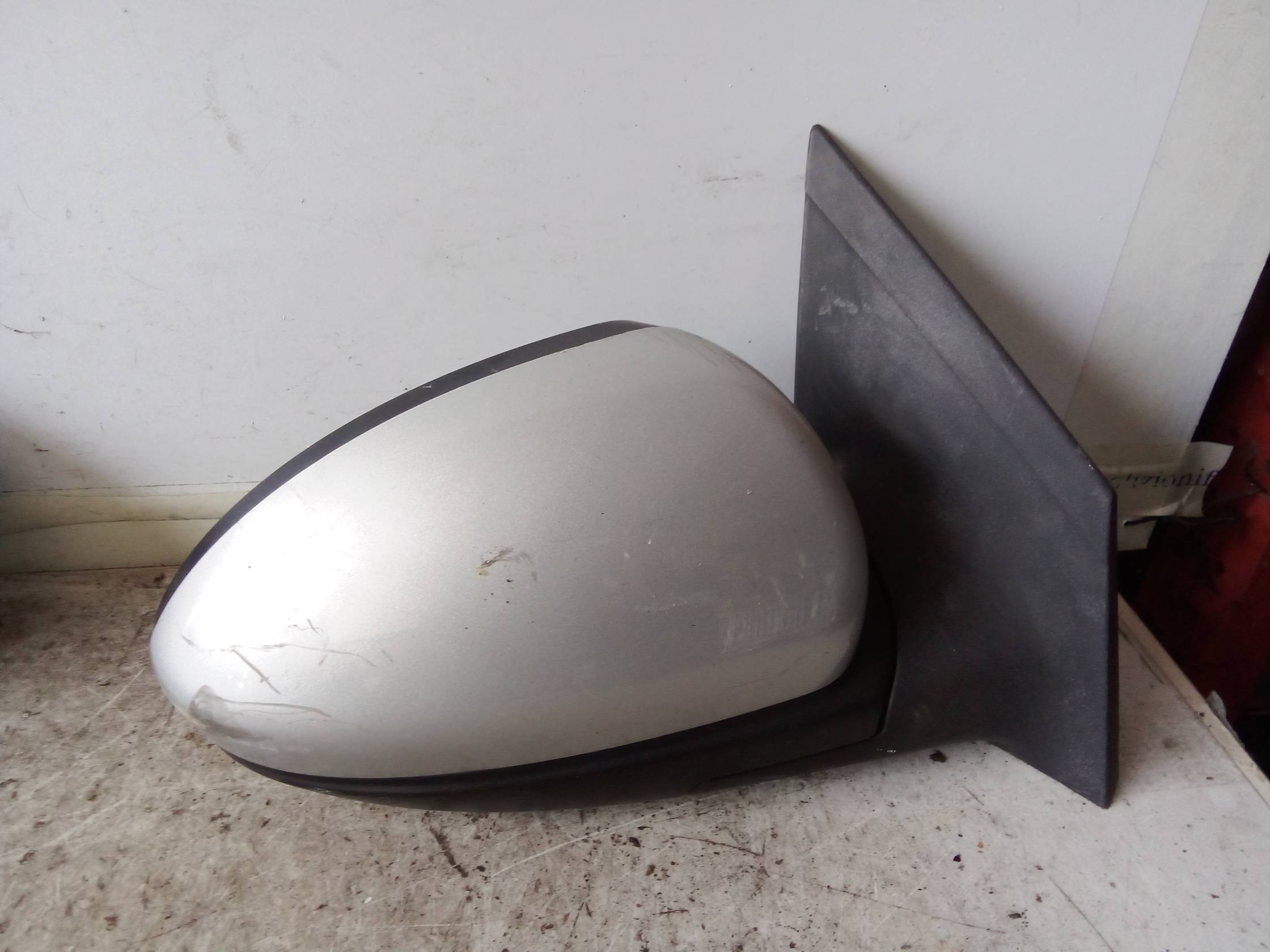 Retrovisore est. regolaz. elettr. dx.