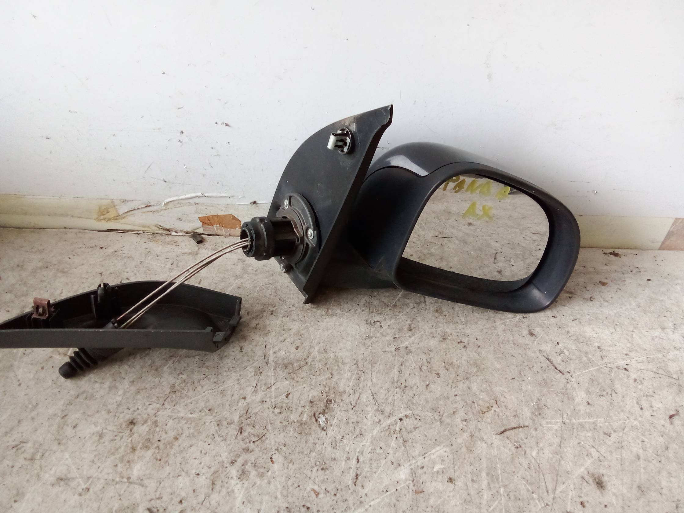 Retrovisore est. dx.