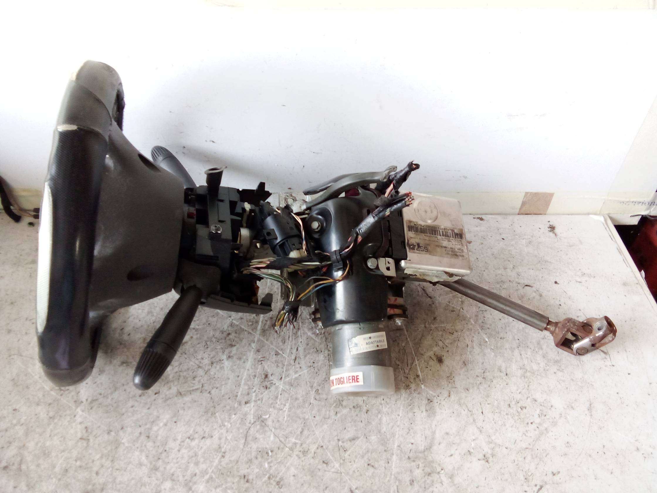 Servosterzo elettronico