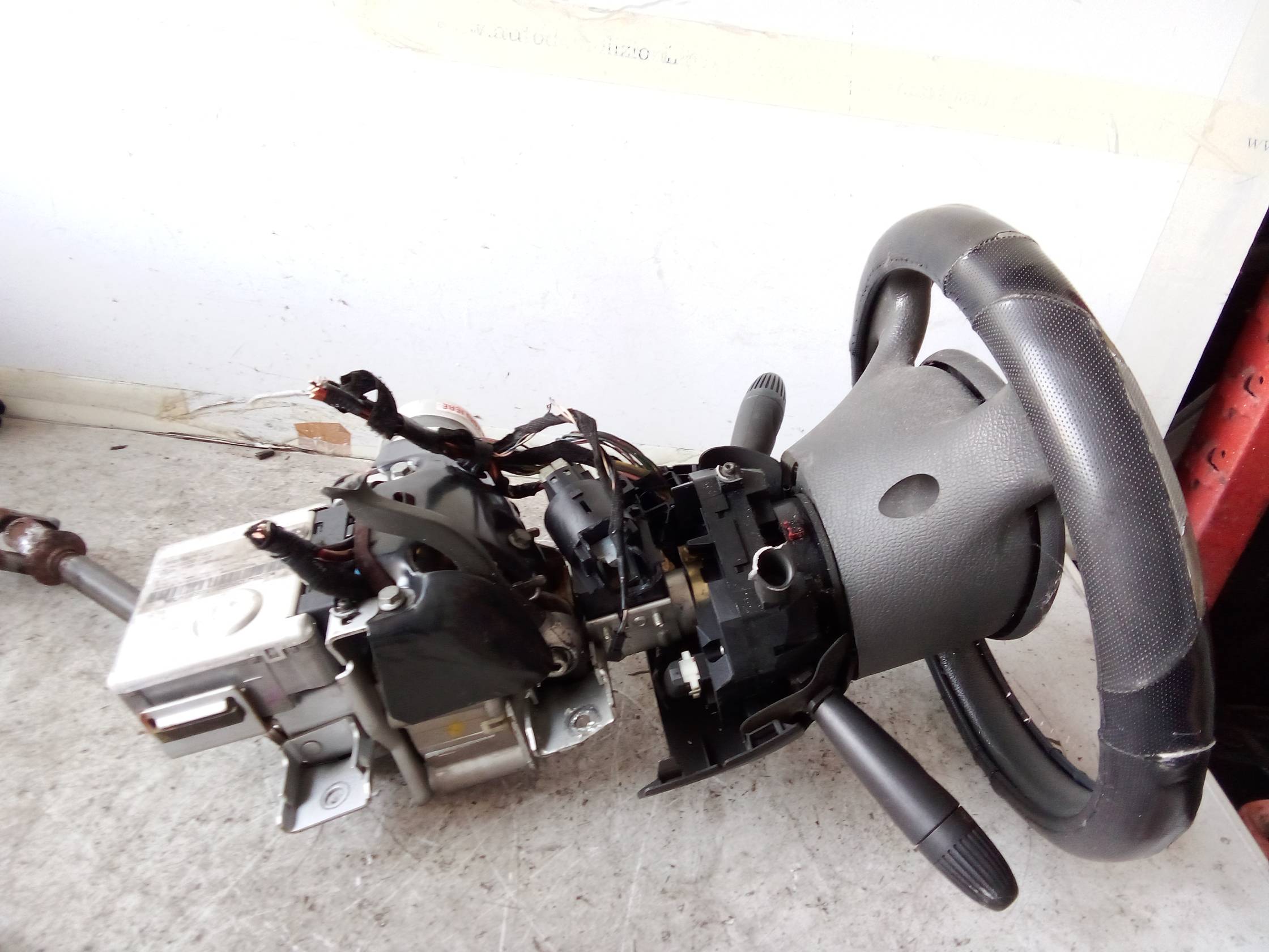 Servosterzo elettronico