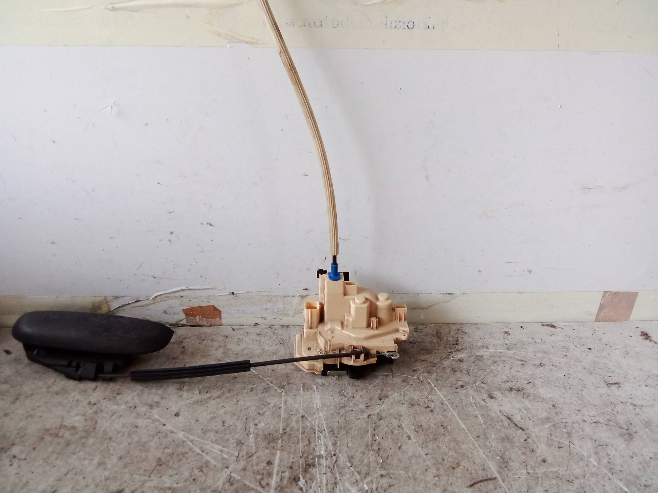 Serratura porta ant. dx.