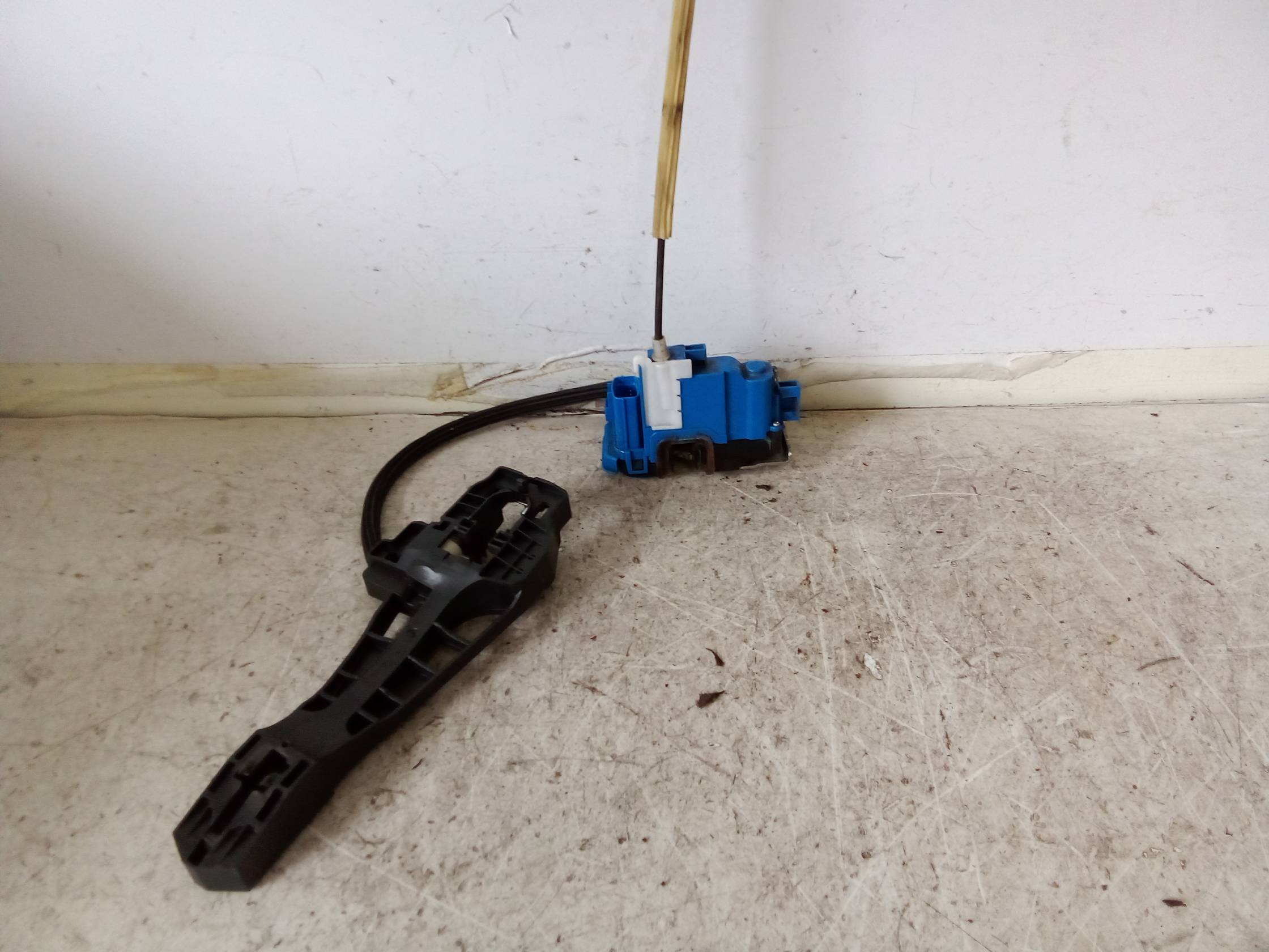 Serratura porta post. sx.