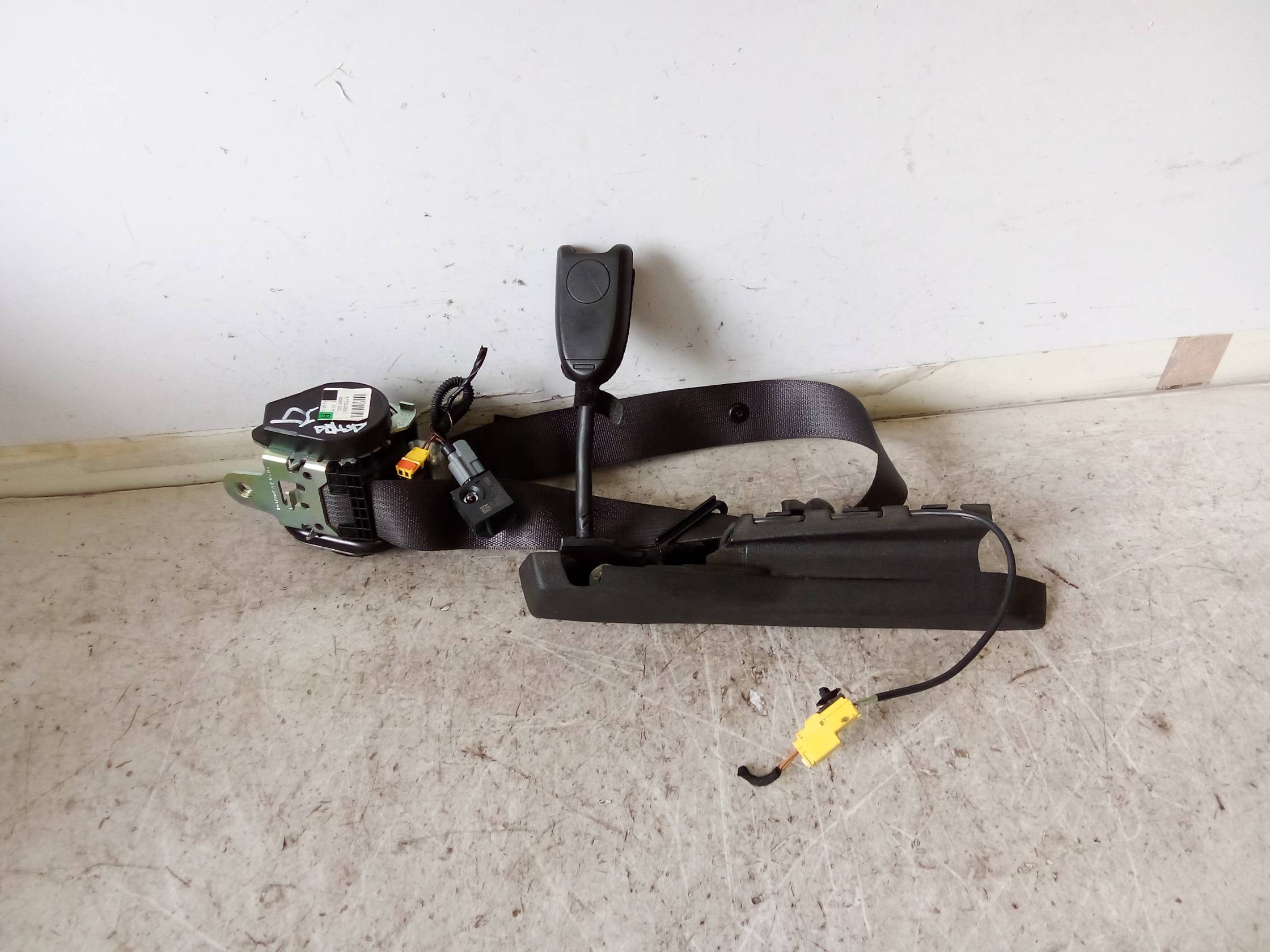 Cintura di sicurezza ant. dx.