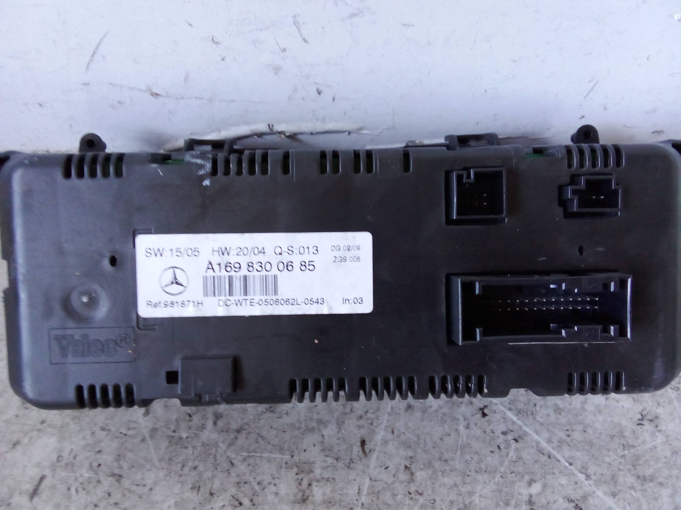 Blocco comando climatizzazione Blocco comando climatizzazione