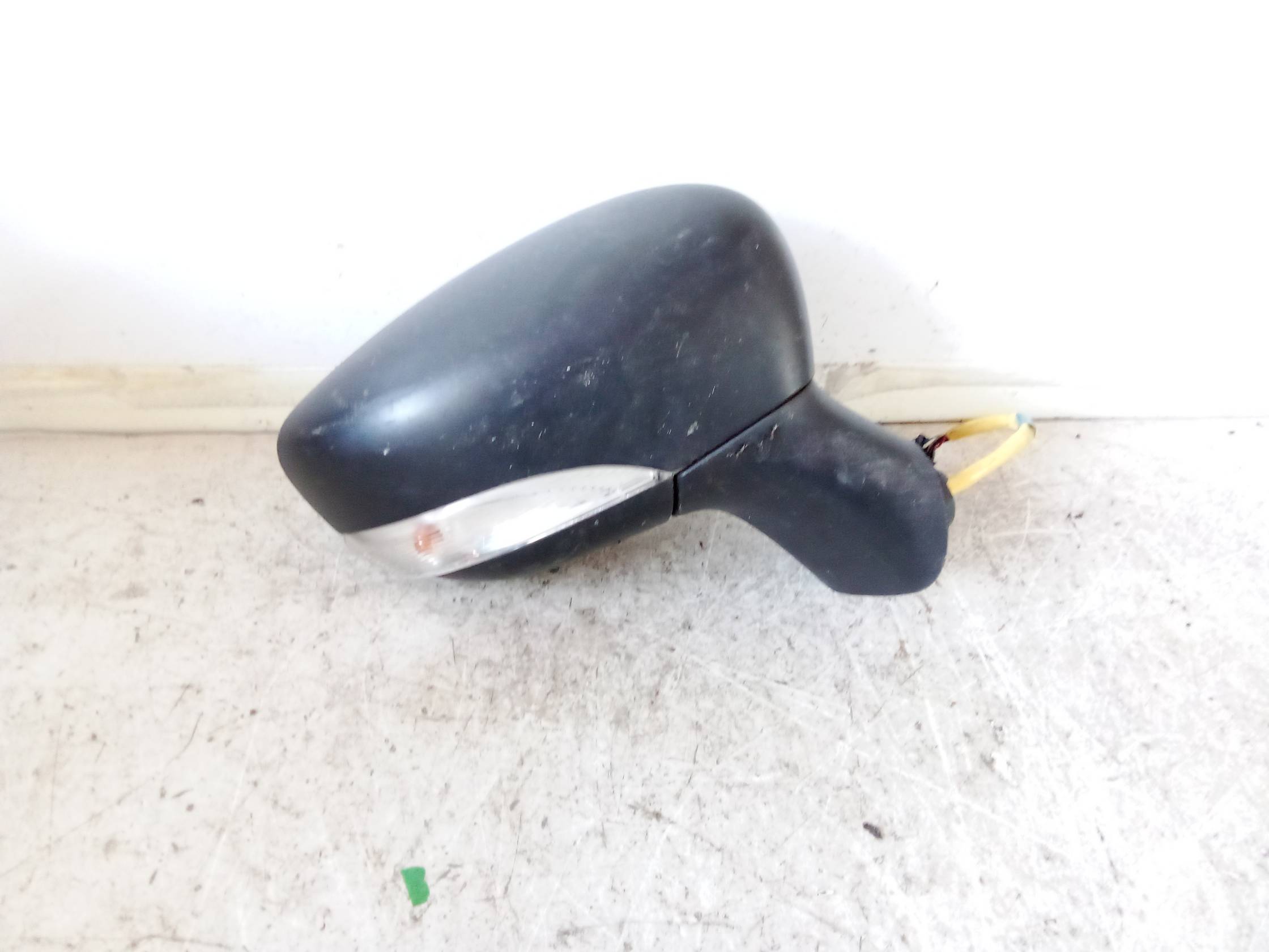 Retrovisore est. regolaz. elettr. dx.