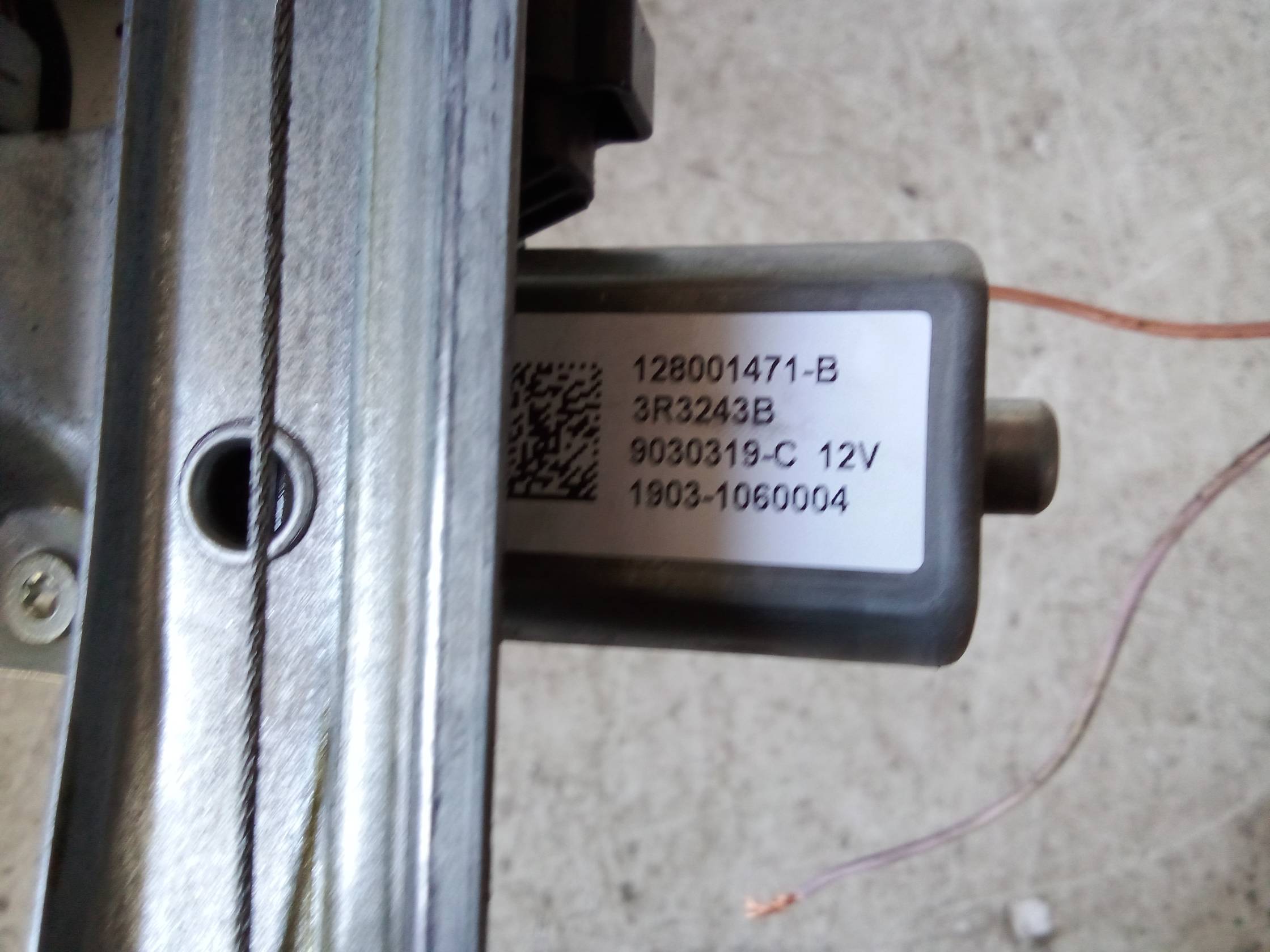 Alzacristallo elettr. porta ant. dx.