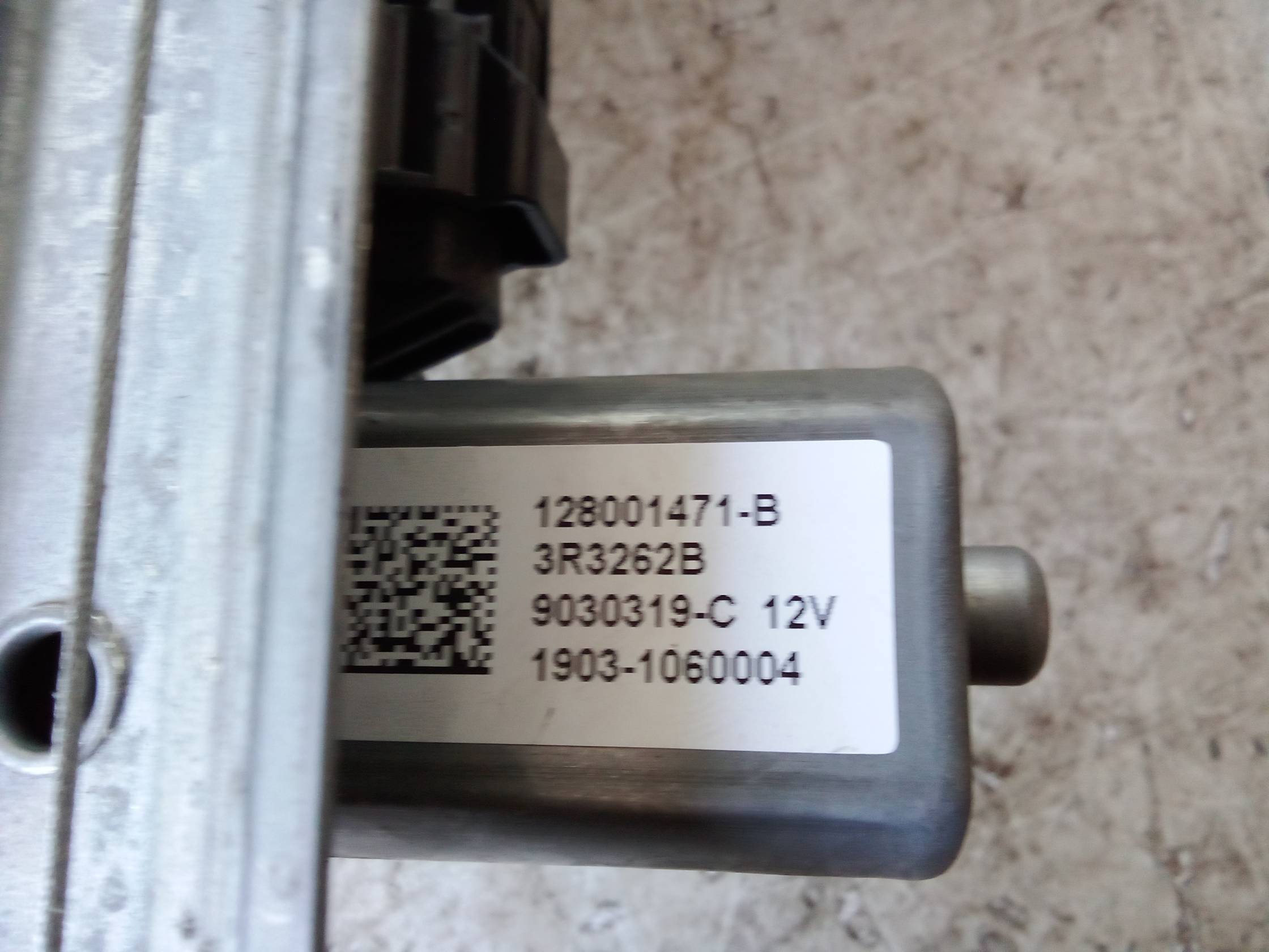 Alzacristallo elettr. porta post. dx.