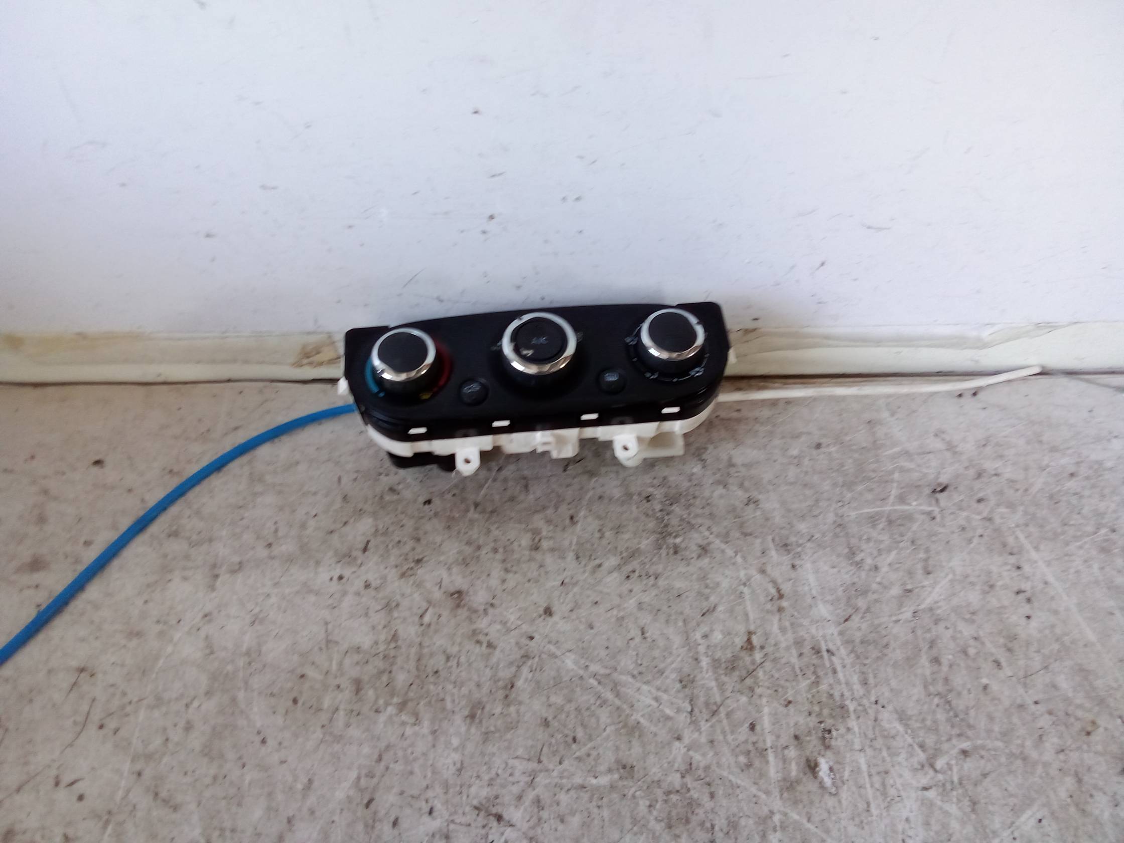 Blocco comando climatizzazione