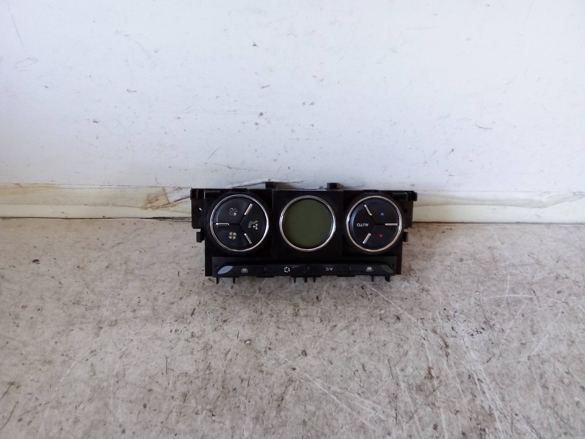 Blocco comando climatizzazione