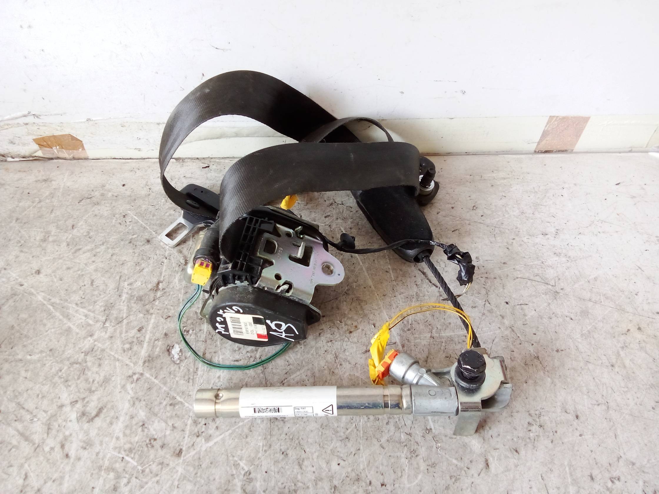 Cintura di sicurezza ant. sx.