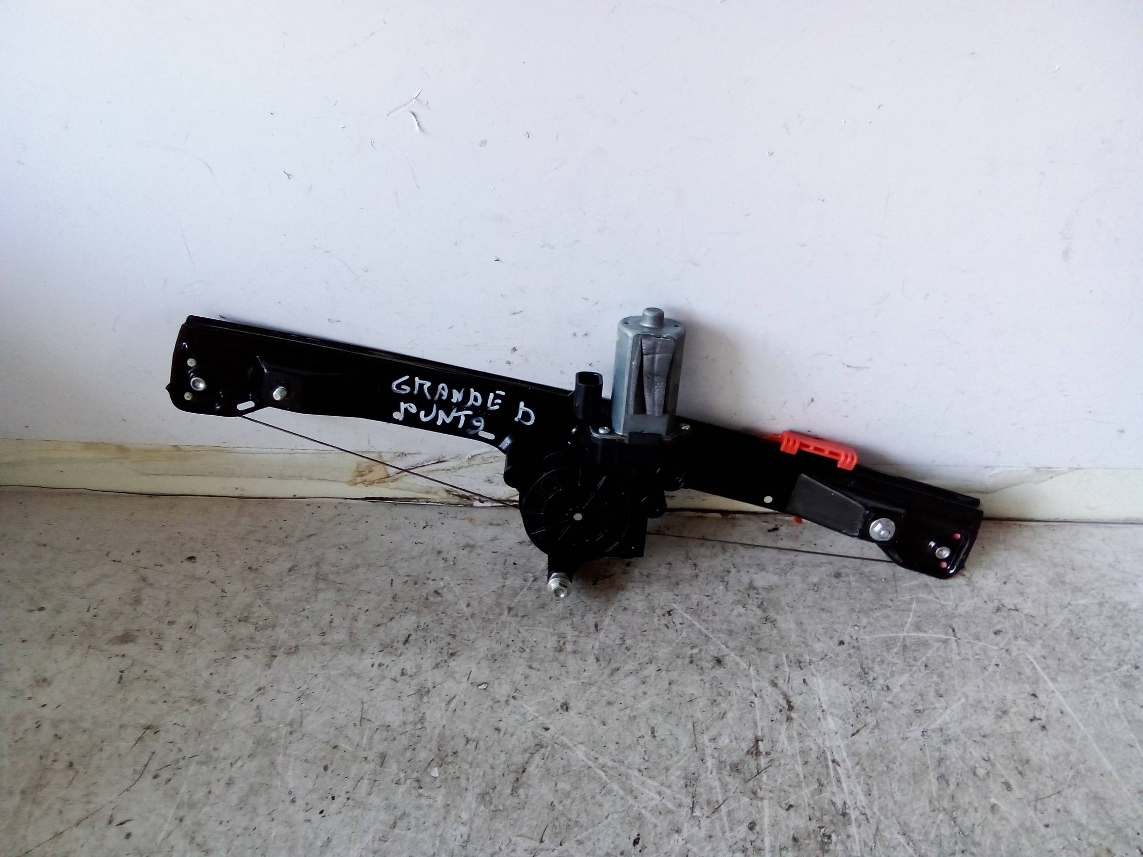 Alzacristallo elettr. porta ant. sx.