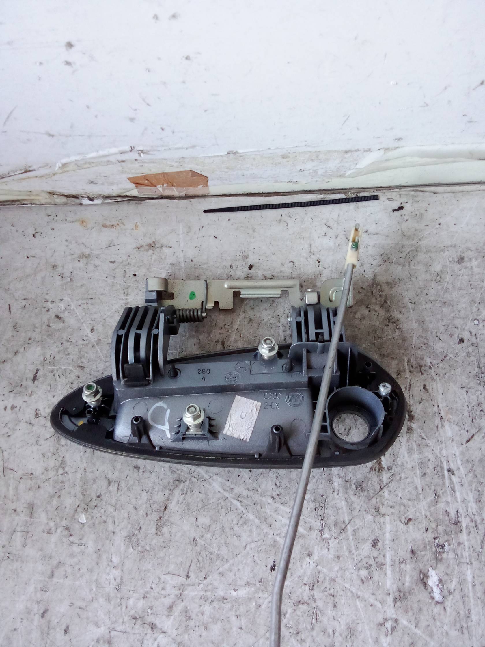 Maniglia porta ant. dx.