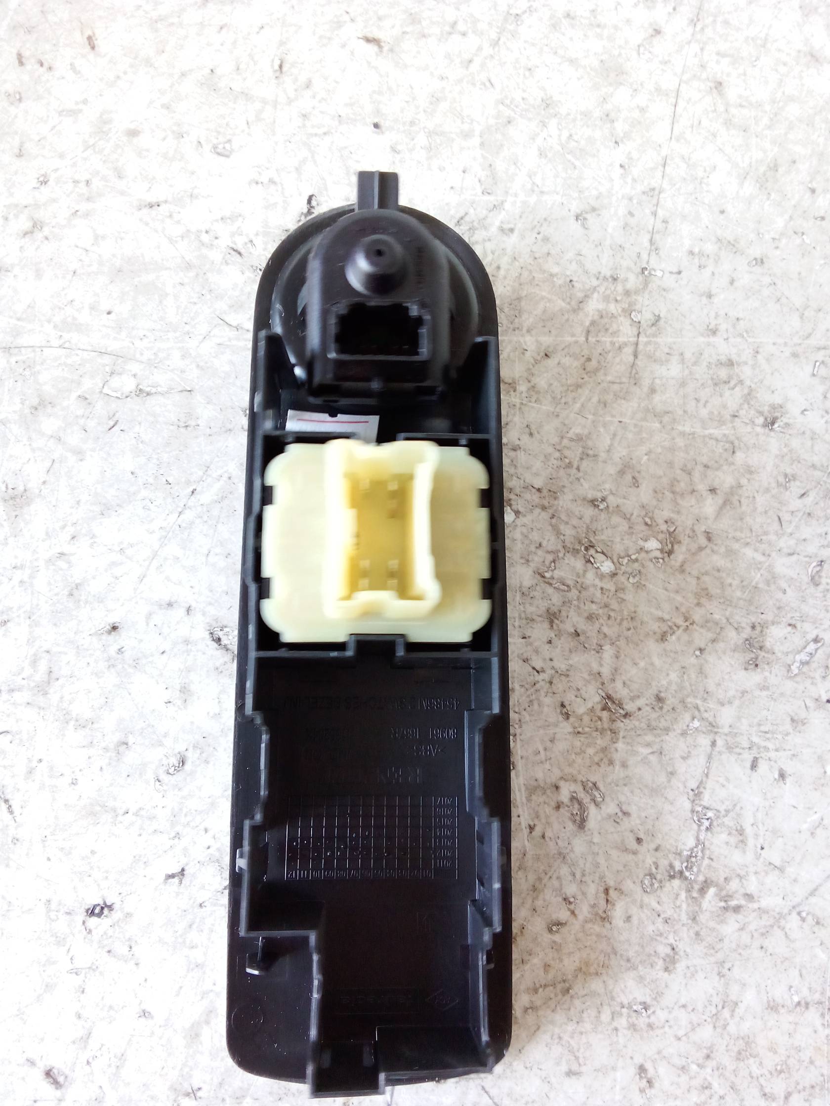 Interruttore alzacristalli porta ant.