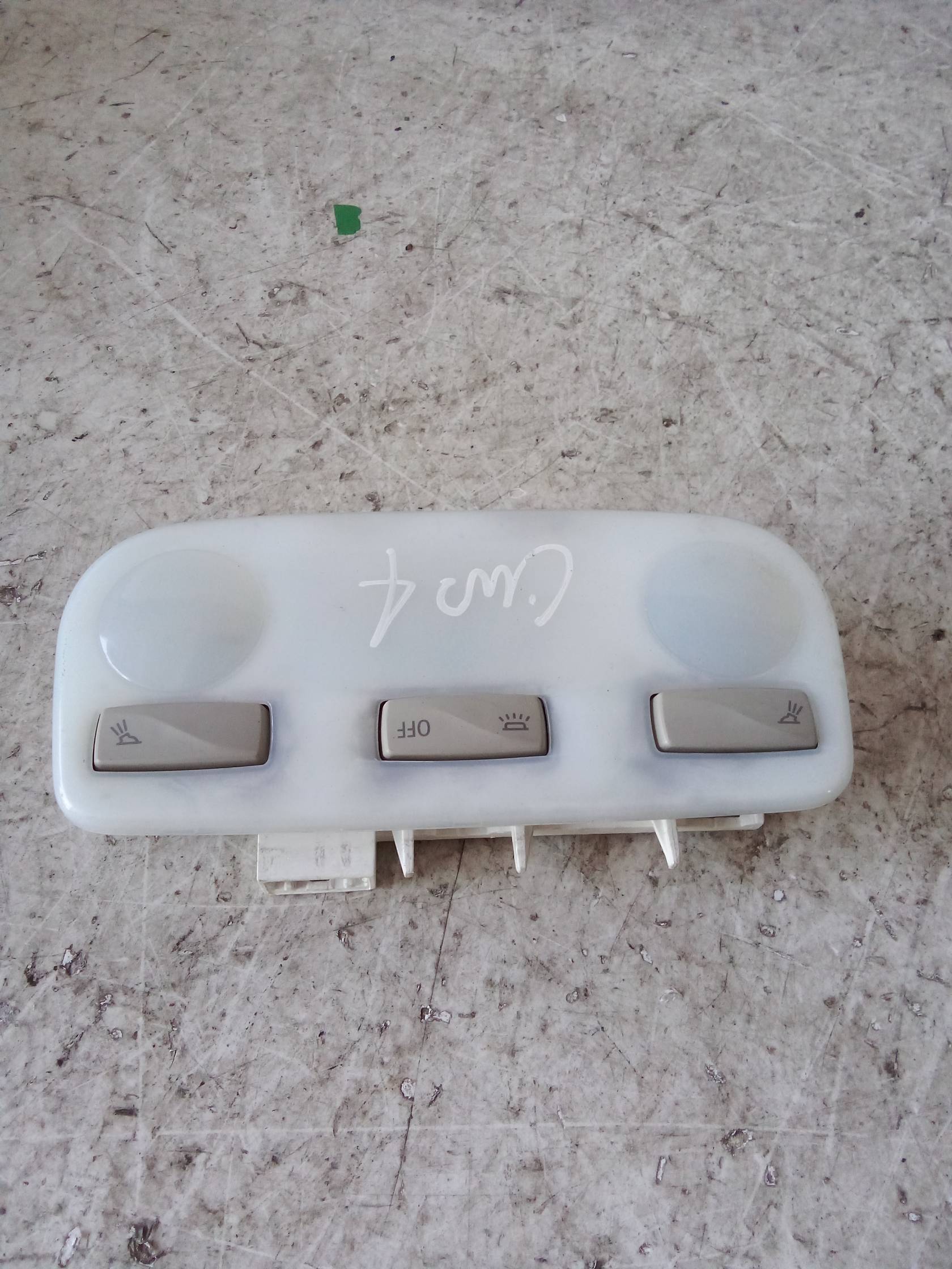 Luce cortesia ant. tetto