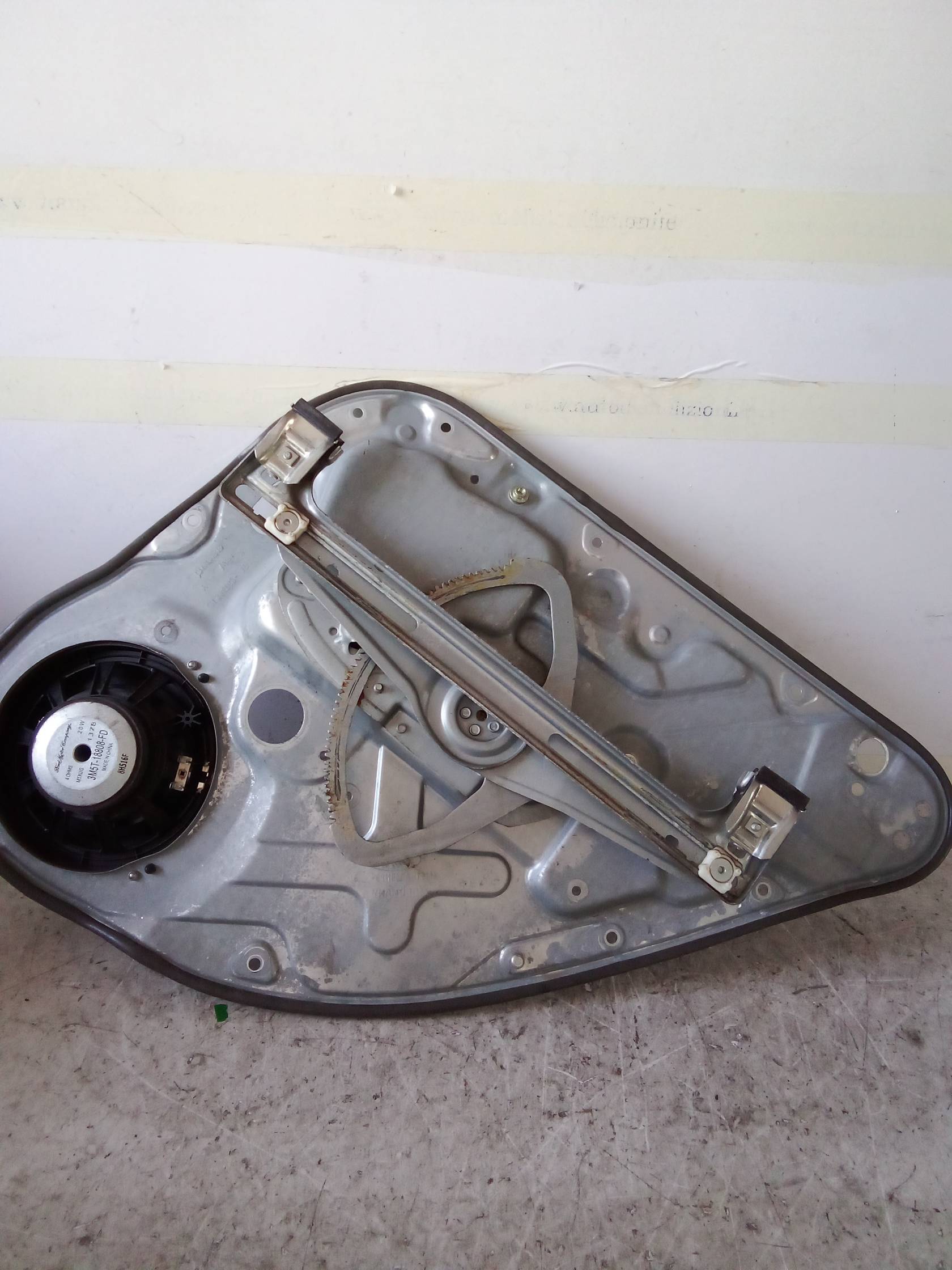 Alzacristallo elettr. porta post. sx.