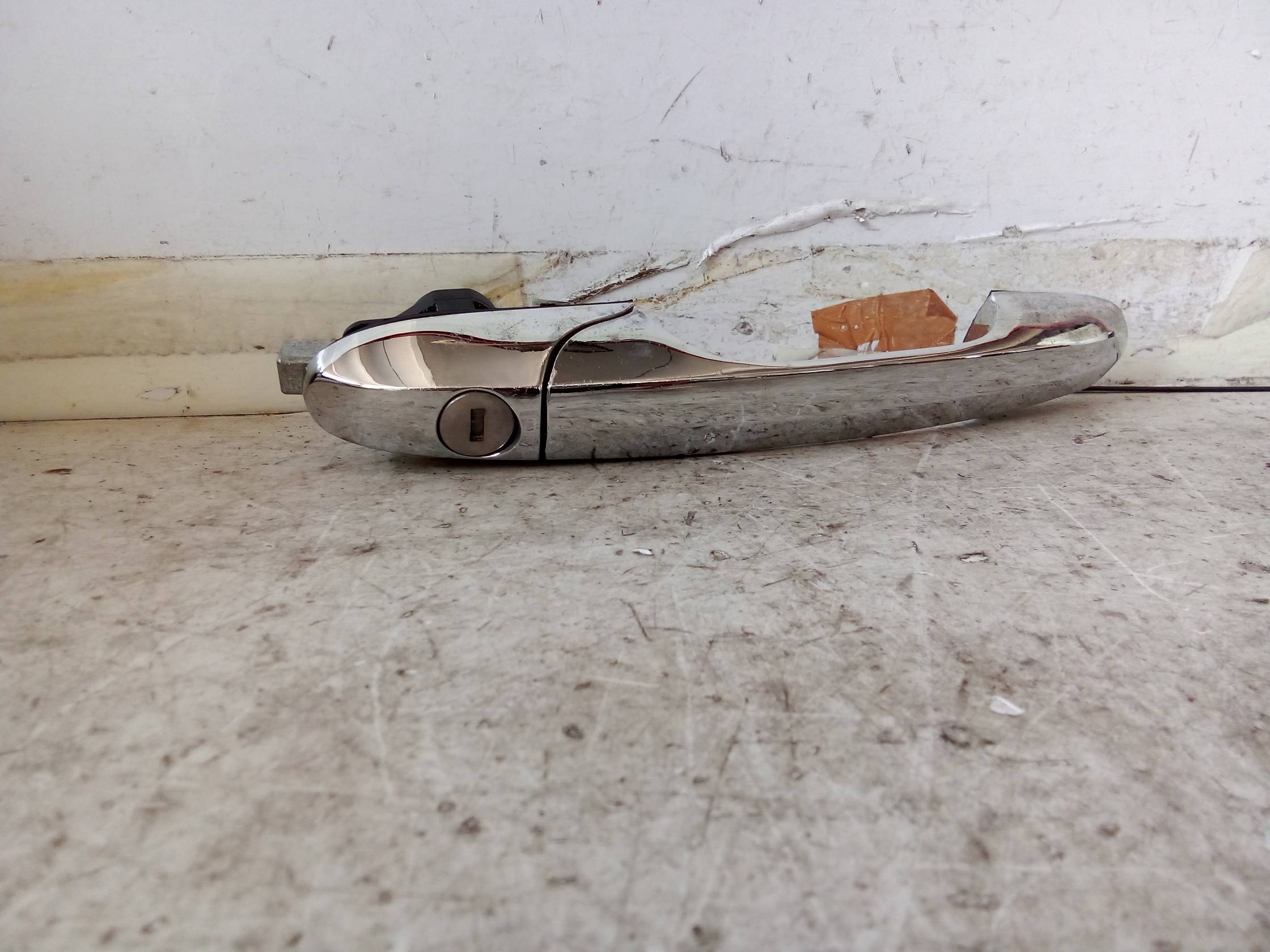 Maniglia porta ant. sx.