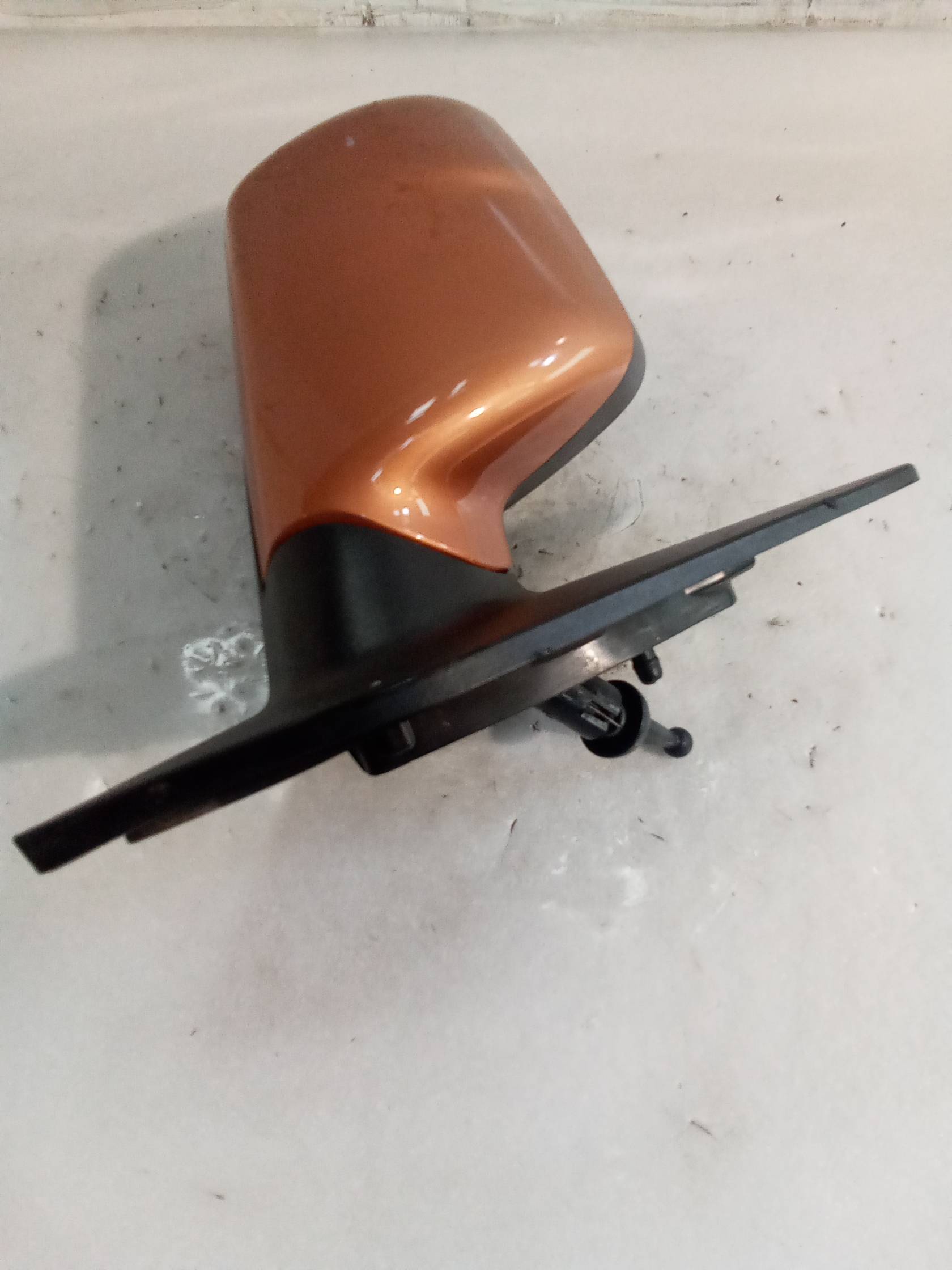 Retrovisore est. dx.