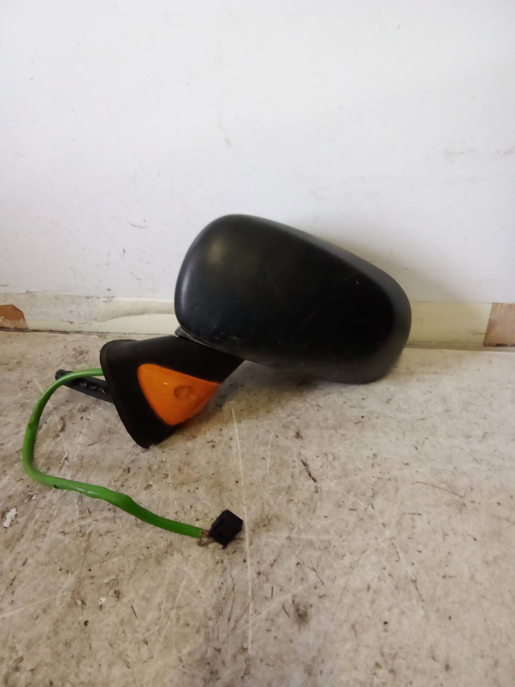 Retrovisore est. regolaz. elettr. sx.