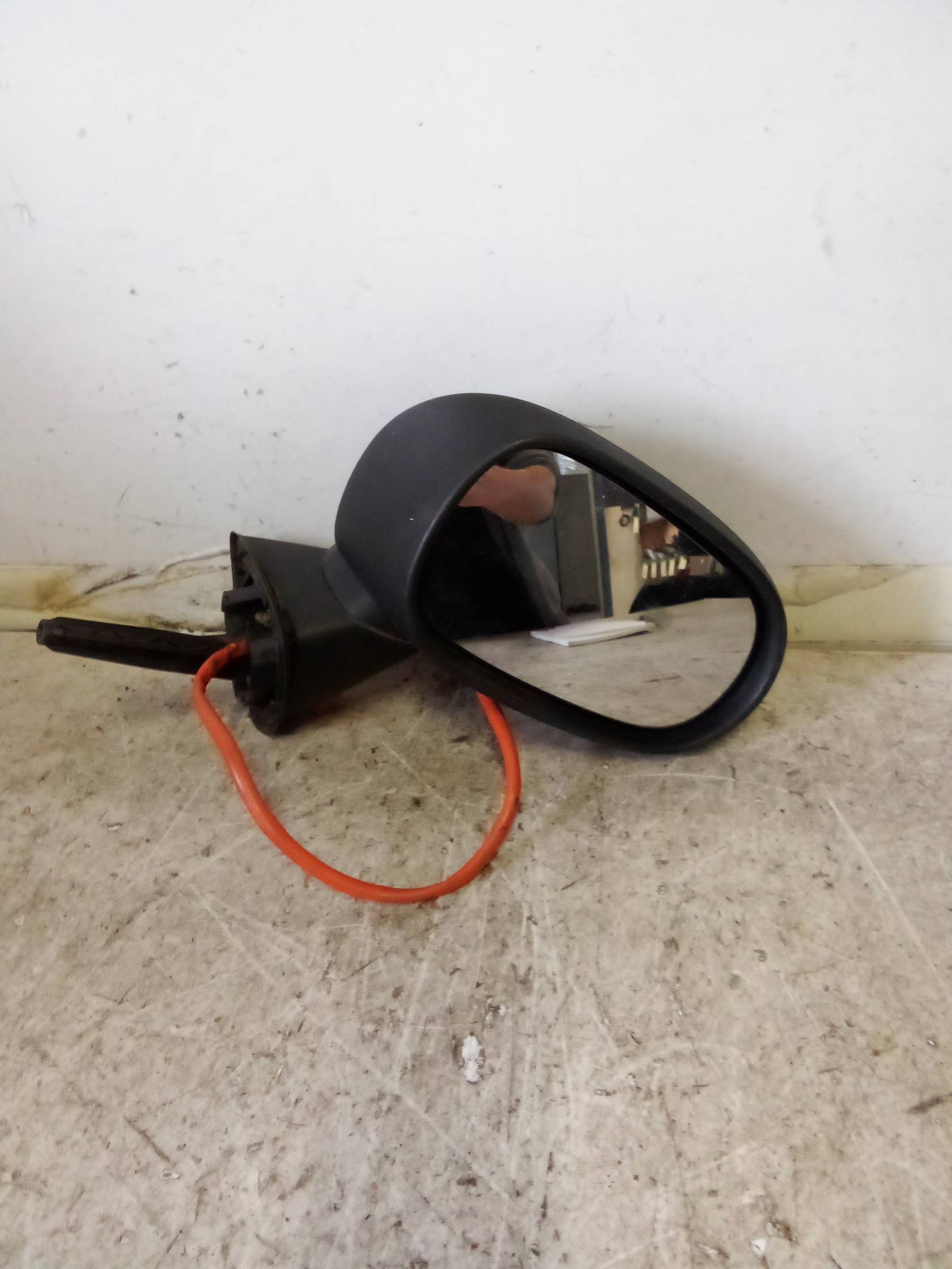 Retrovisore est. regolaz. elettr. dx.