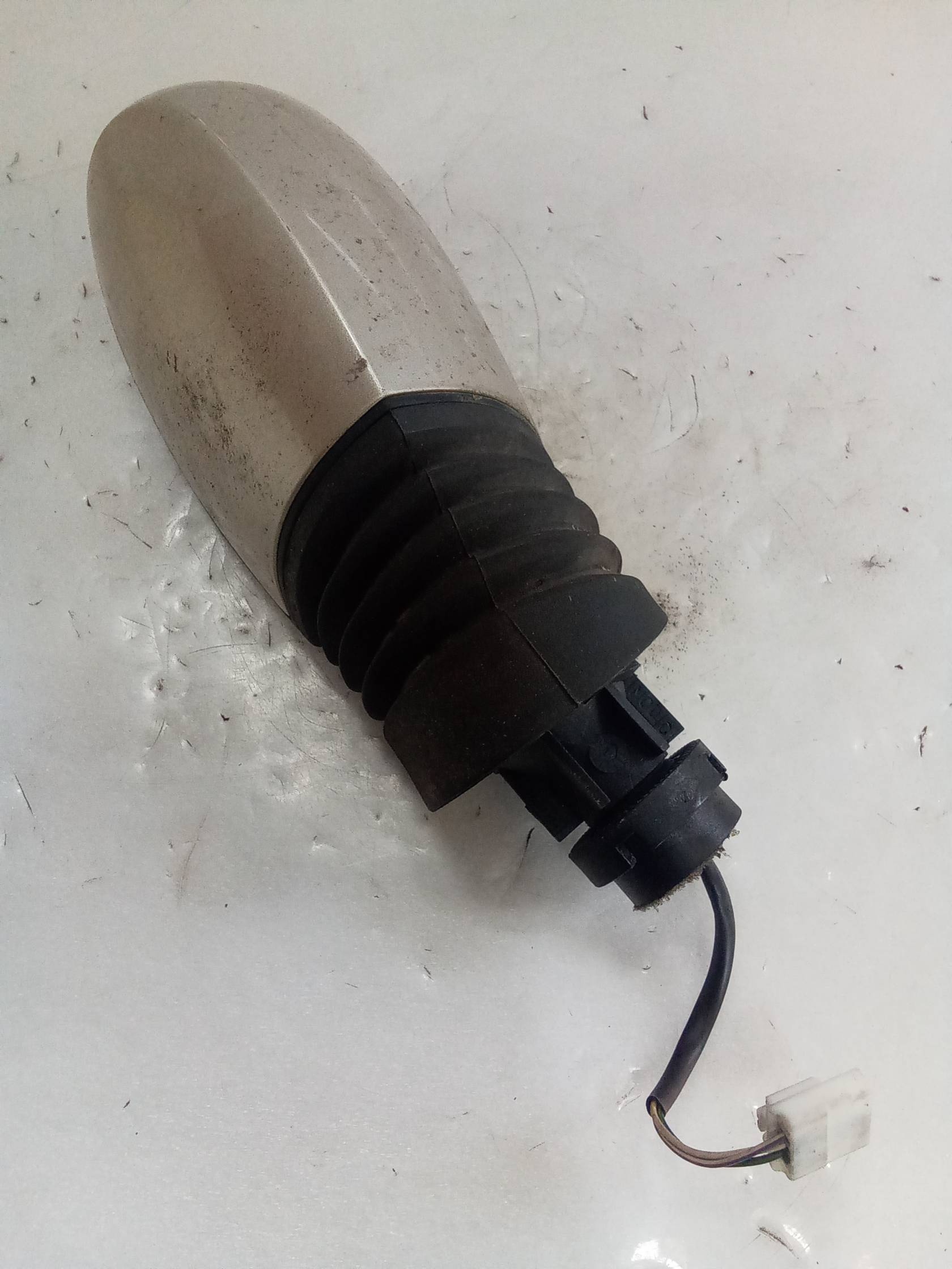 Retrovisore est. regolaz. elettr. sx.