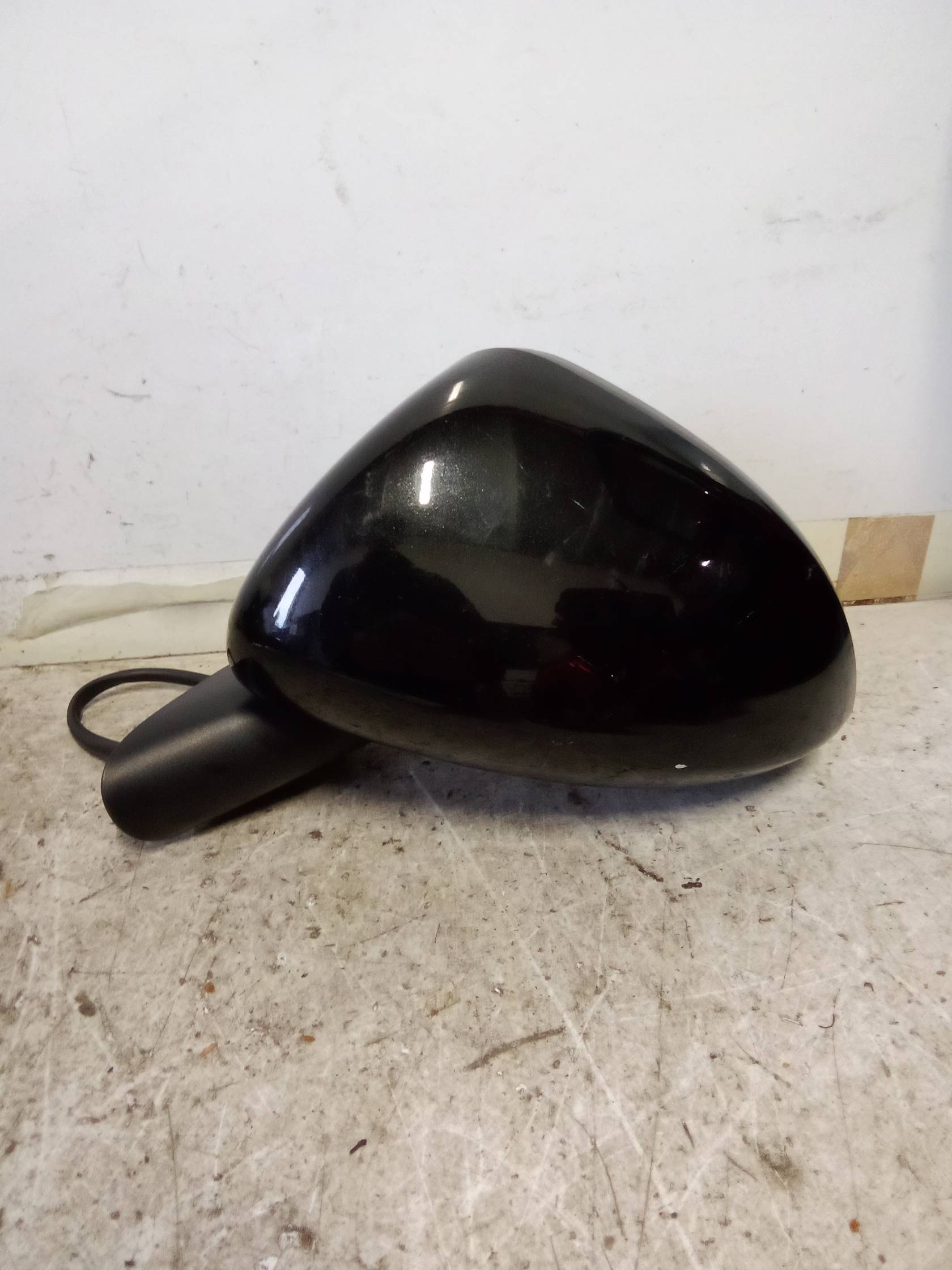 Retrovisore est. regolaz. elettr. sx.