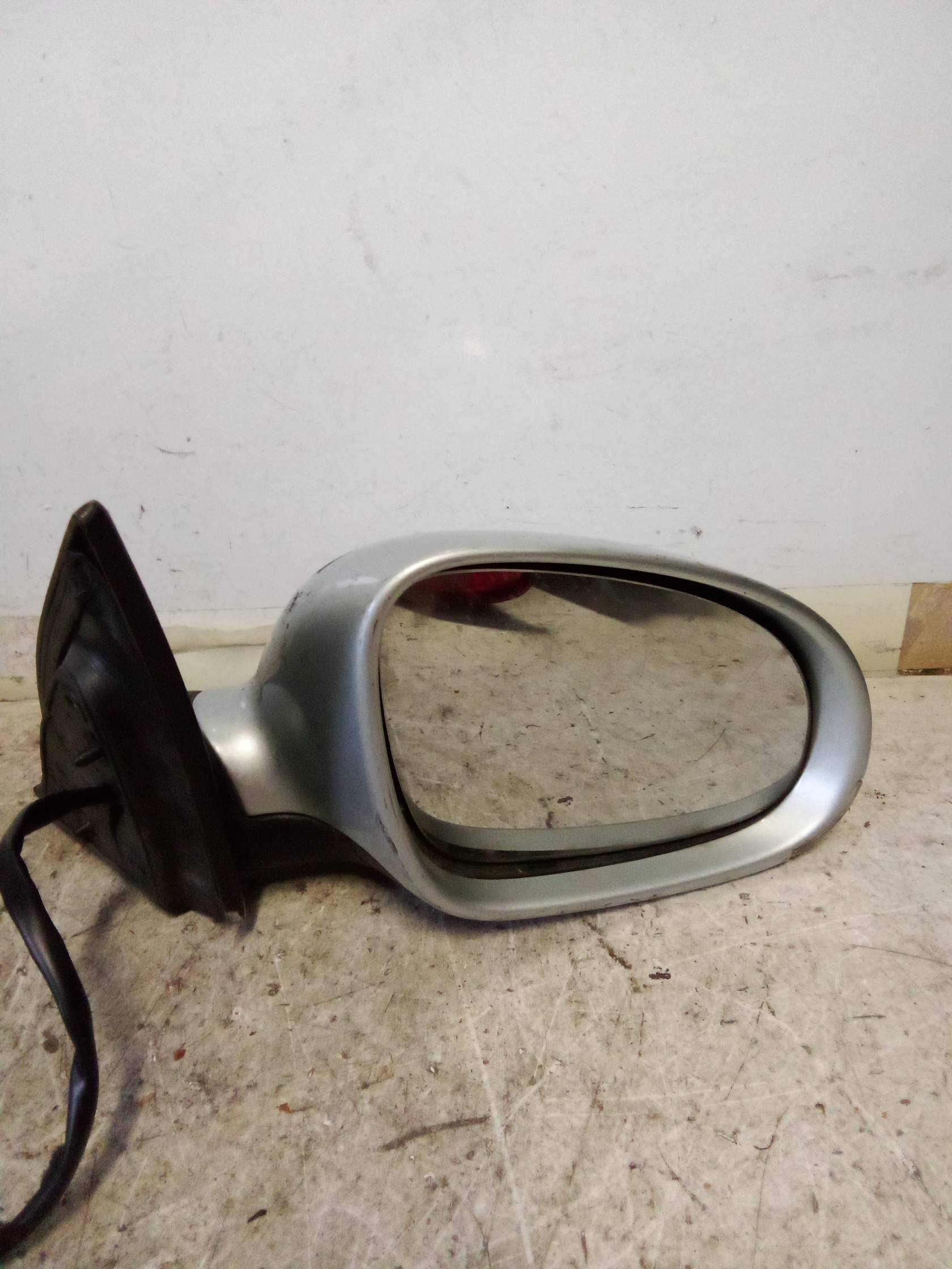 Retrovisore est. regolaz. elettr. dx.