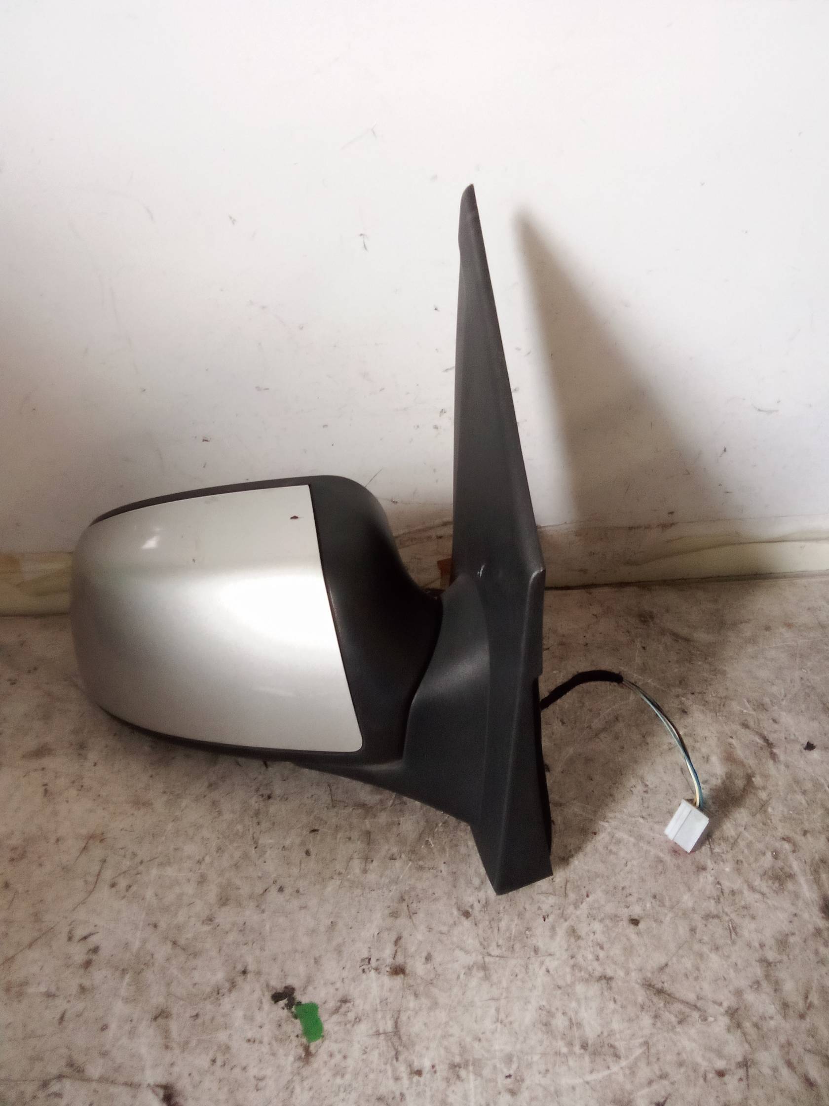 Retrovisore est. regolaz. elettr. dx.