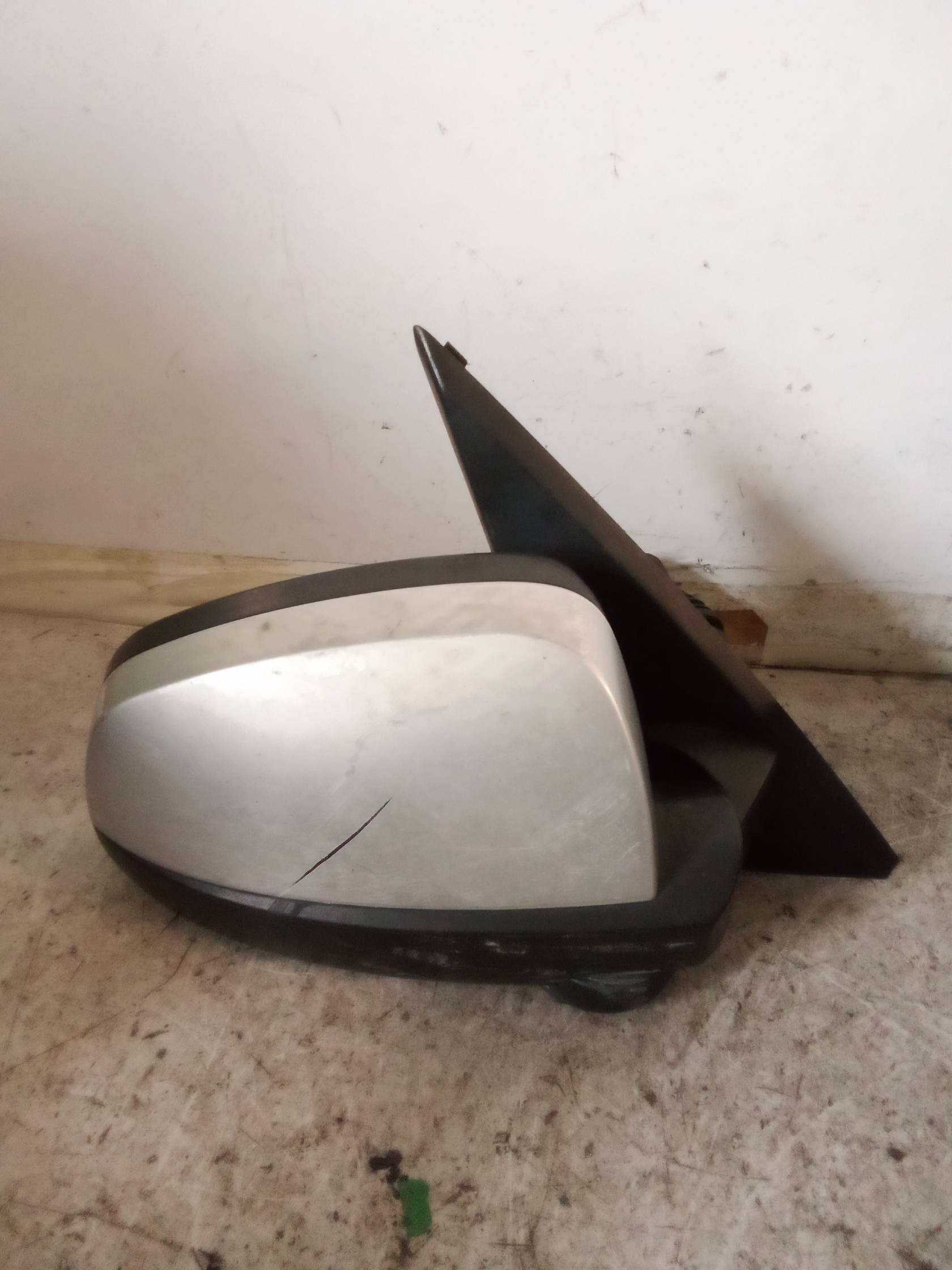 Retrovisore est. dx.