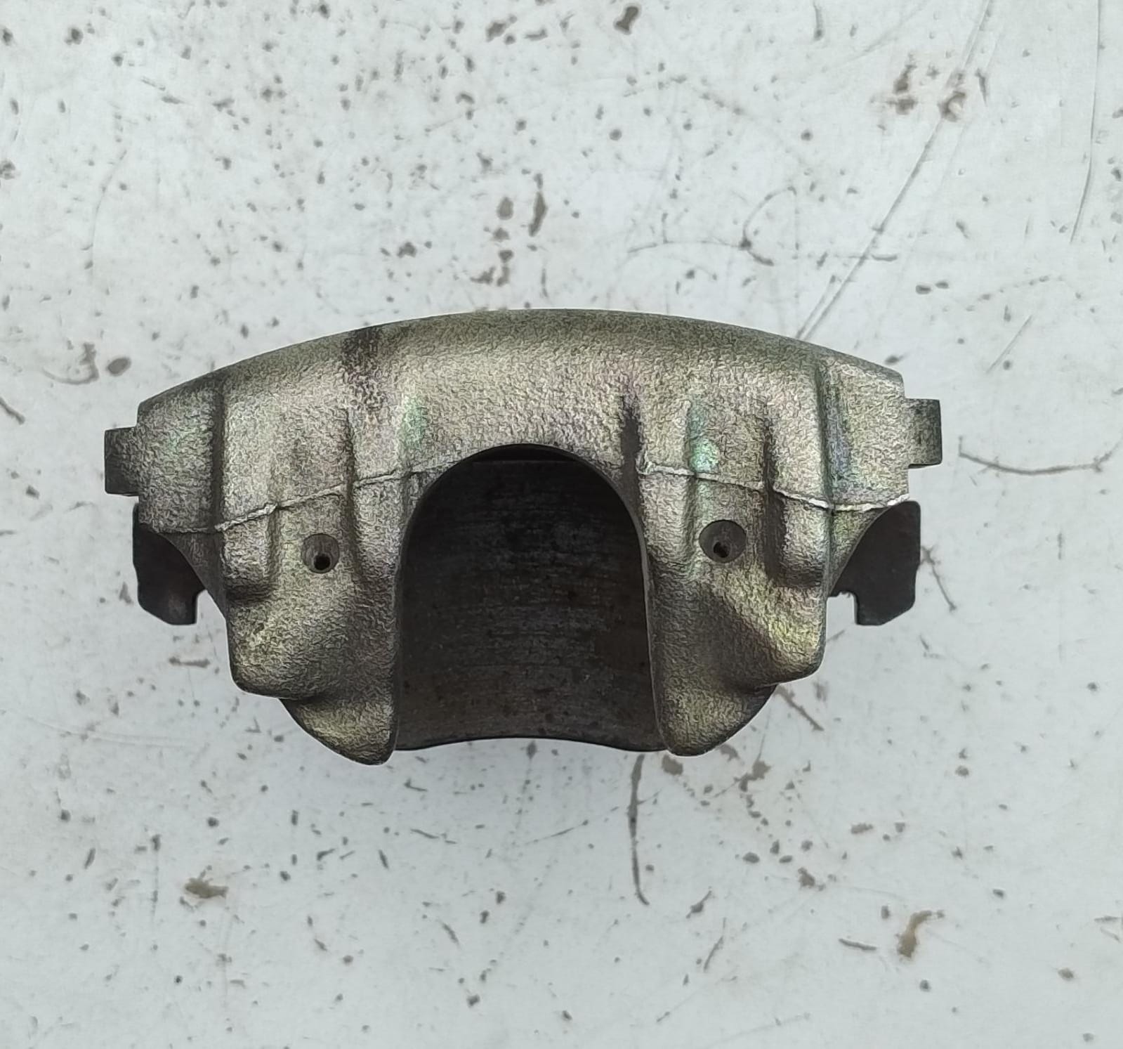 pinza freno anteriore dx. pinza freno anteriore dx.