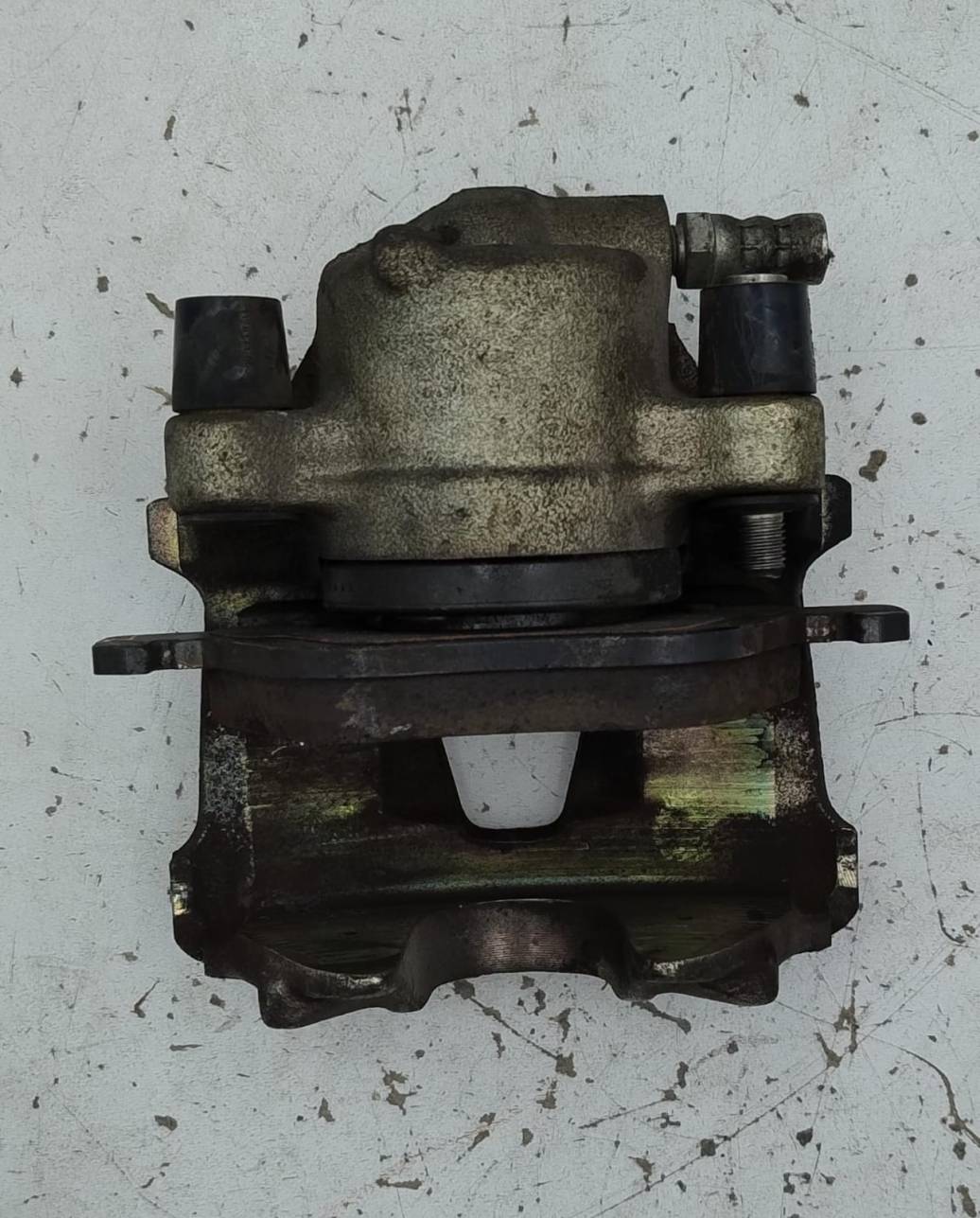 pinza freno anteriore dx. pinza freno anteriore dx.