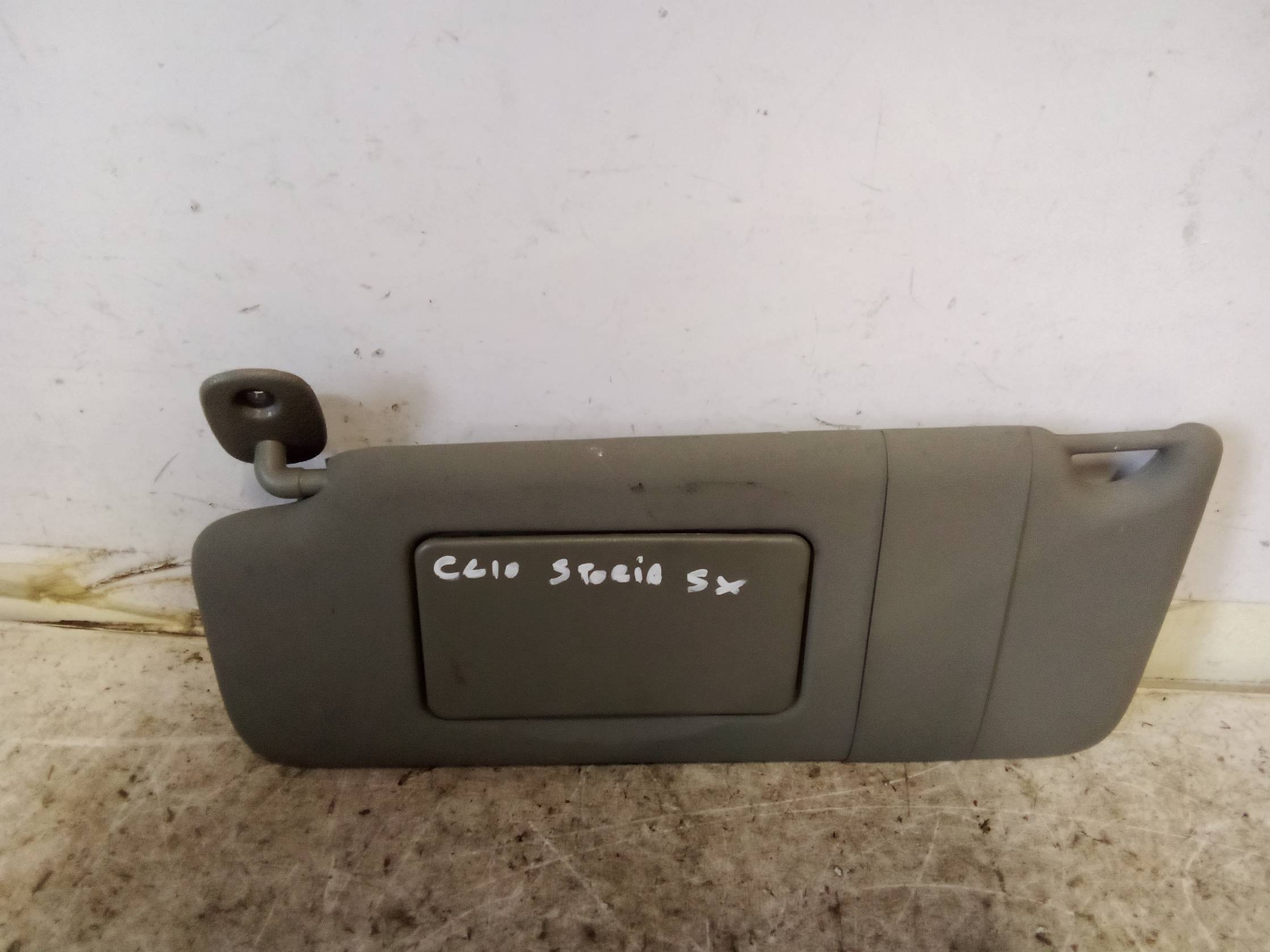 Aletta parasole parabrezza sx.