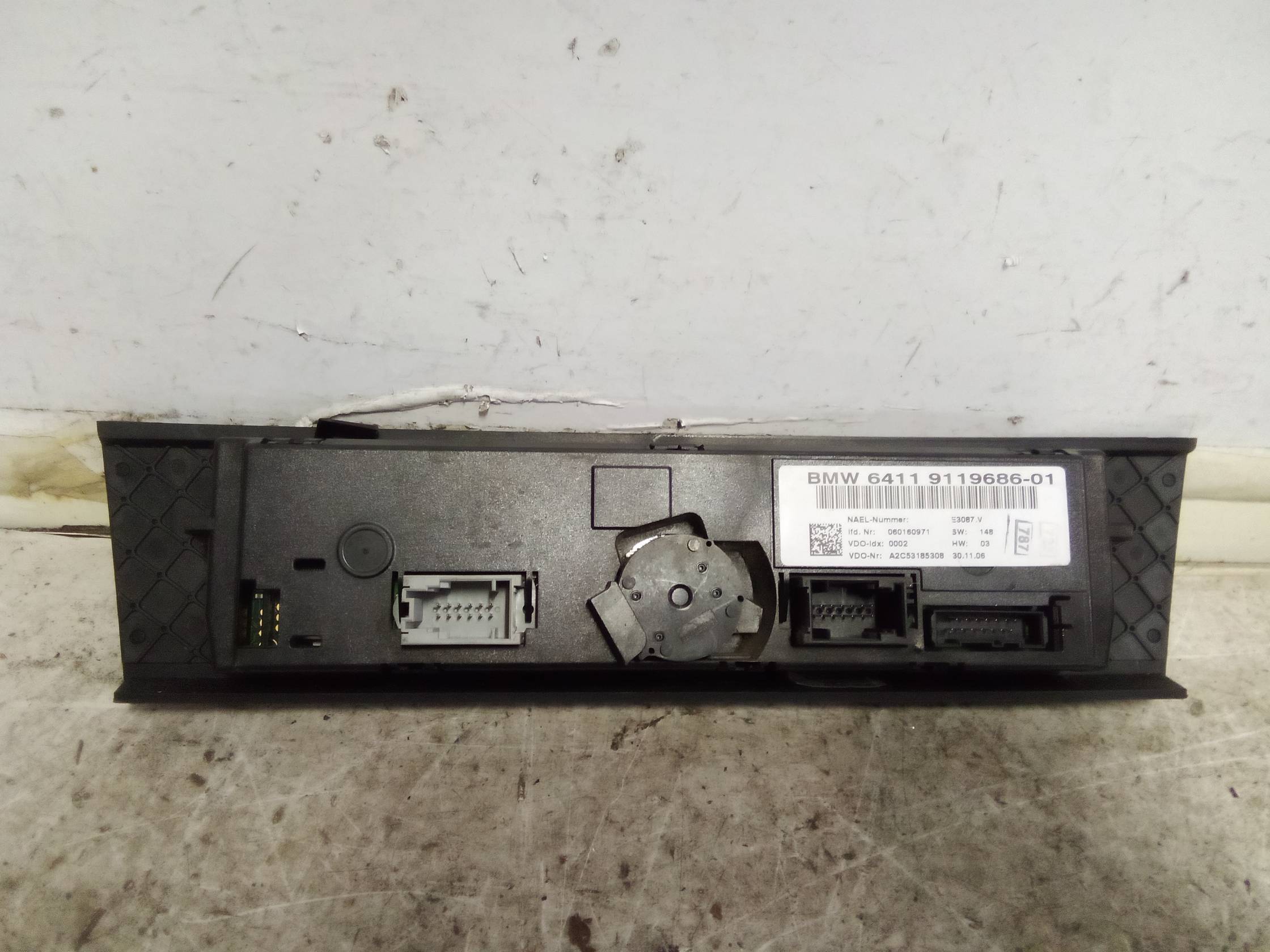 Blocco comando climatizzazione Blocco comando climatizzazione