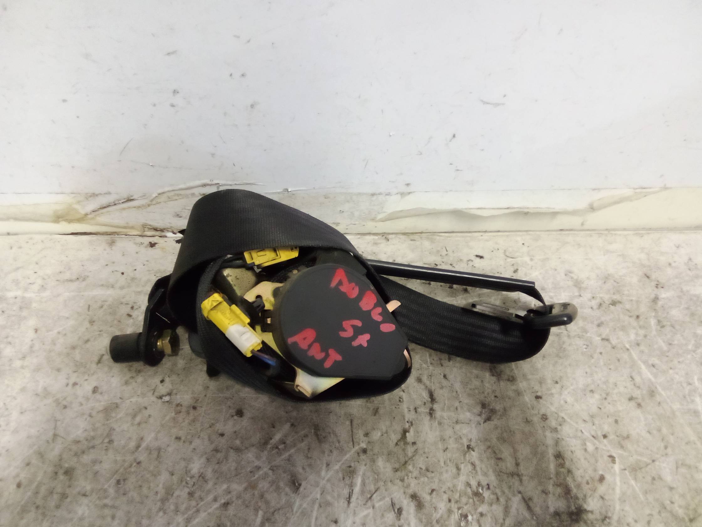 Cintura di sicurezza ant. sx.