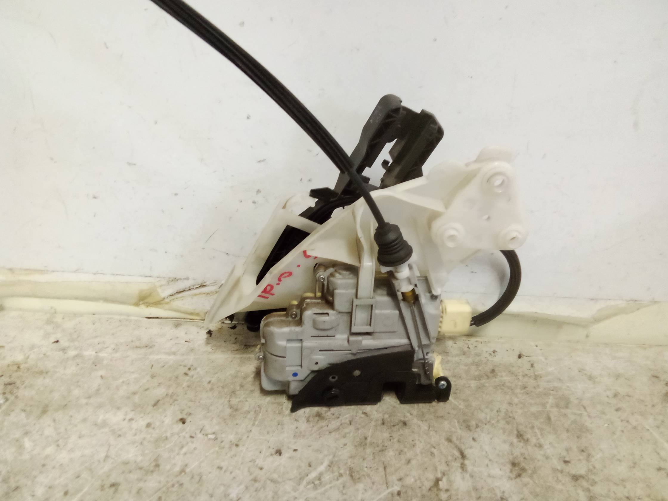 Serratura porta post. sx.