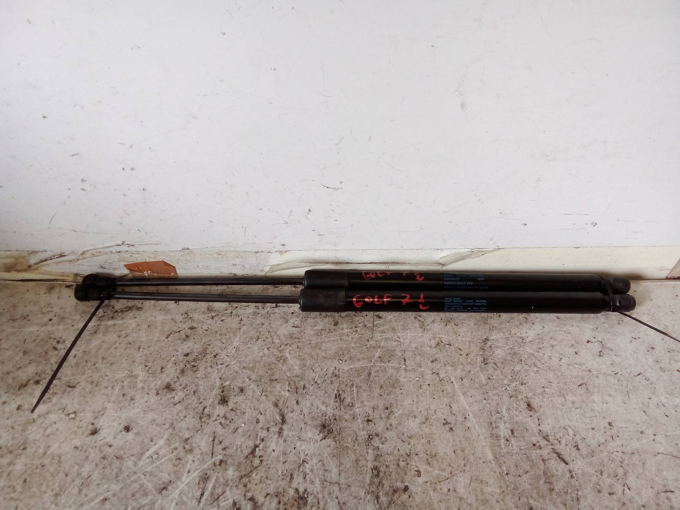 Asta ammortizzante portello post. dx.